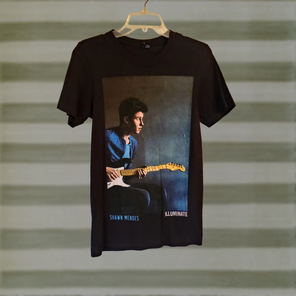 Vintage Shawn Mendes Shirt Adult S Black Music Illuminate Crew Neck Short Sleeve Mens Size US S / EU 44-46 / 1 - 1 Thumbnail