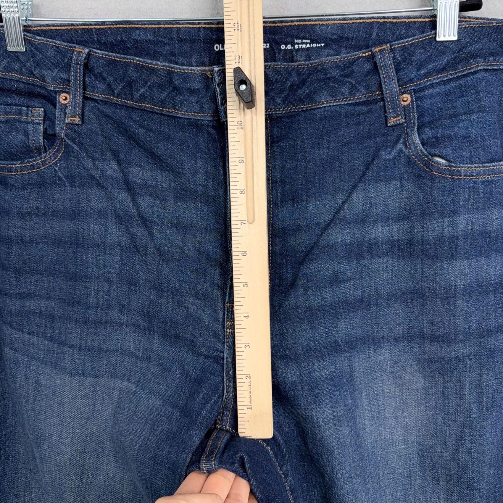 Old Navy Old Navy O.G. Straight Jeans Womens Plus 22 Med Wash Mid Rise Stretch Denim Size 40" / US 18 - 5 Thumbnail