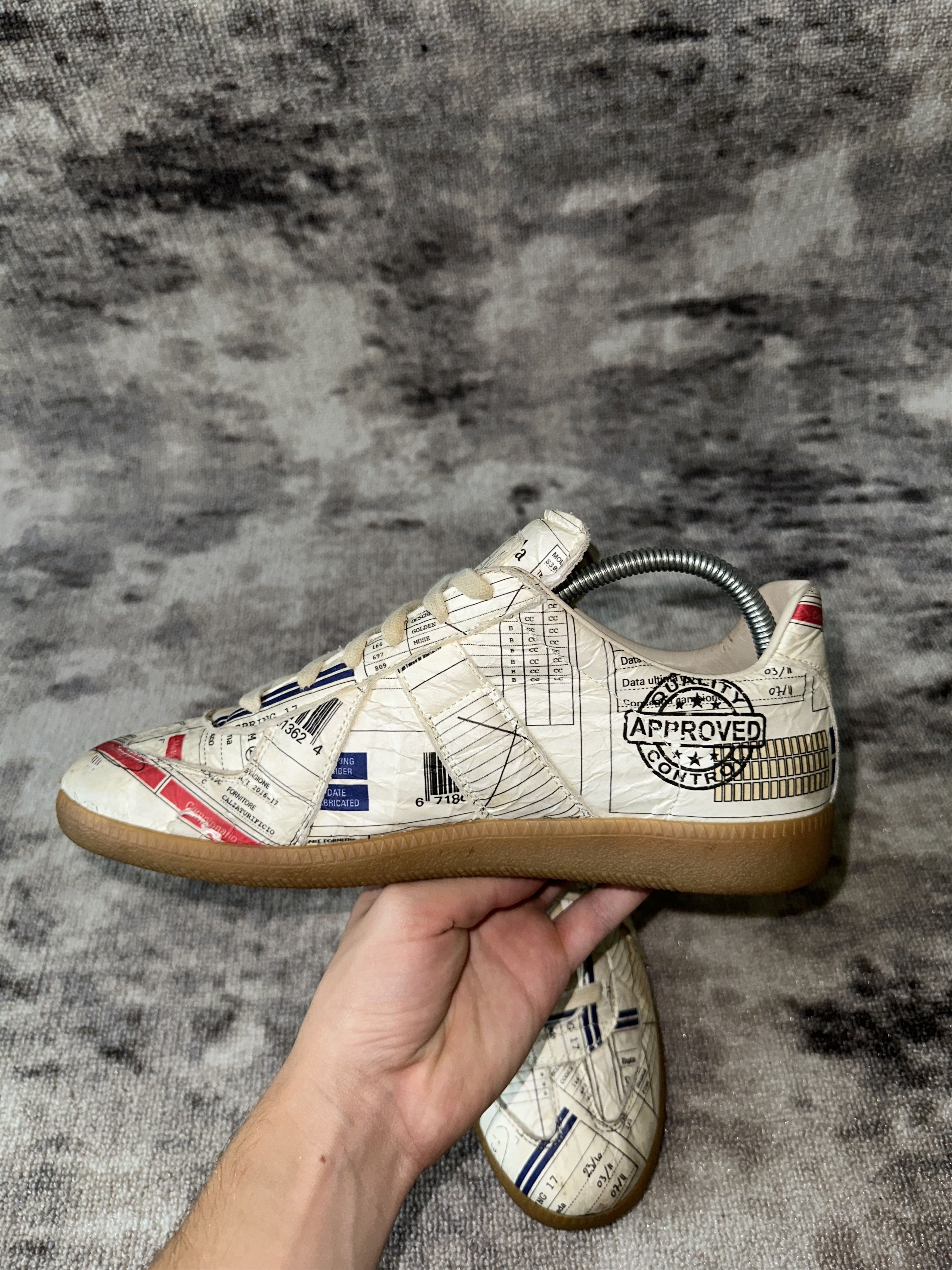 Maison Margiela Maison Margiela Replica GAT “Postal/Stamp Print” Size US 8 / EU 41 - 10 Thumbnail