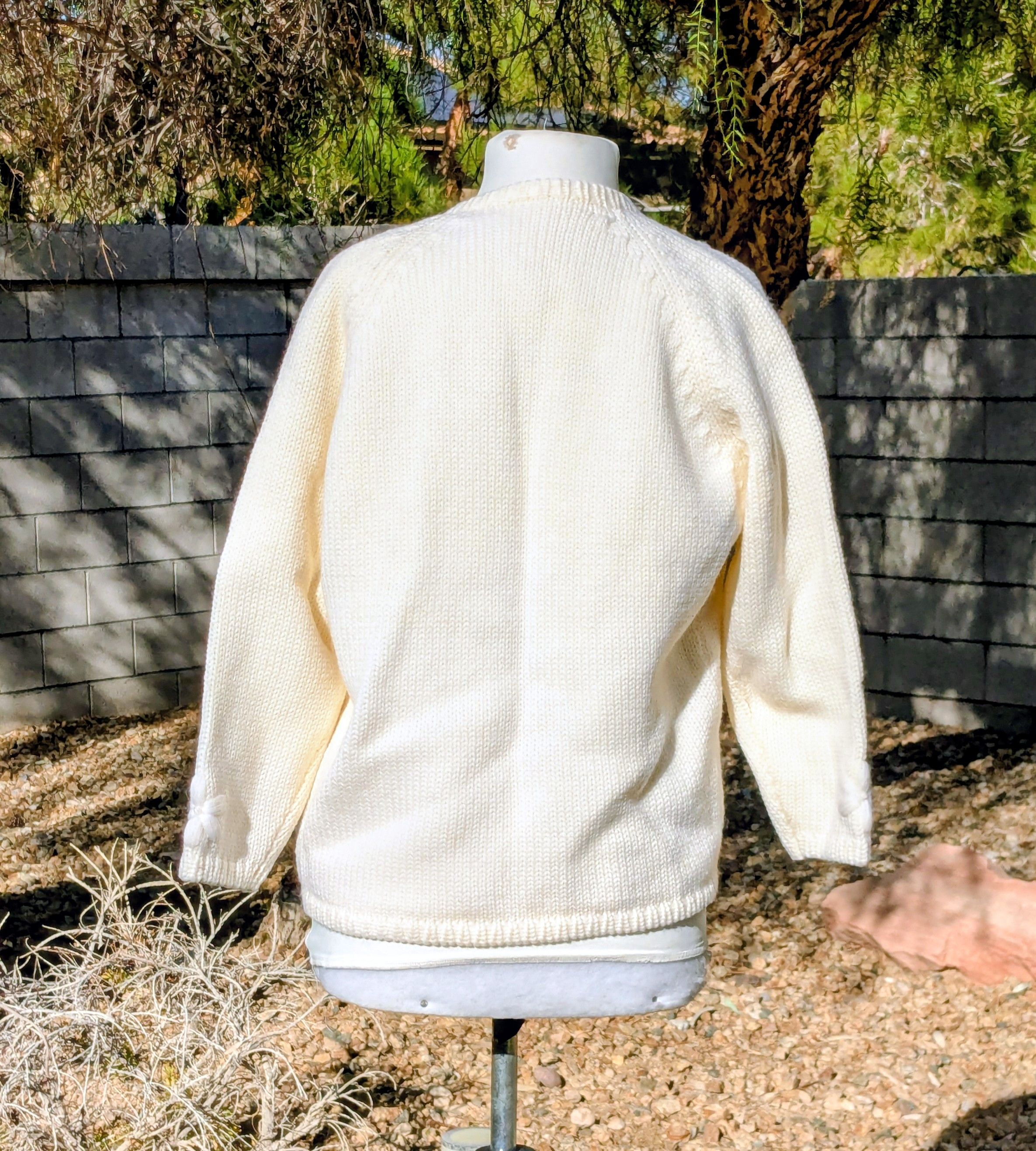 Other Vintage 1970s Hand Knit Embroidered Floral Ivory Sweater Size XS / US 0-2 / IT 36-38 - 4 Thumbnail