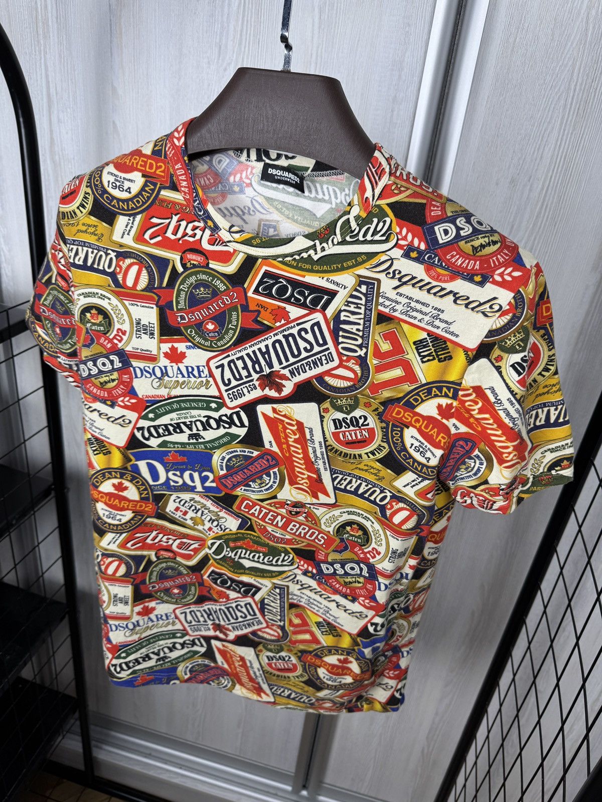Dsquared2 Dsquared2 Beer Mats T-Shirt Tee D9M202520 size S Size US S / EU 44-46 / 1 - 4 Thumbnail