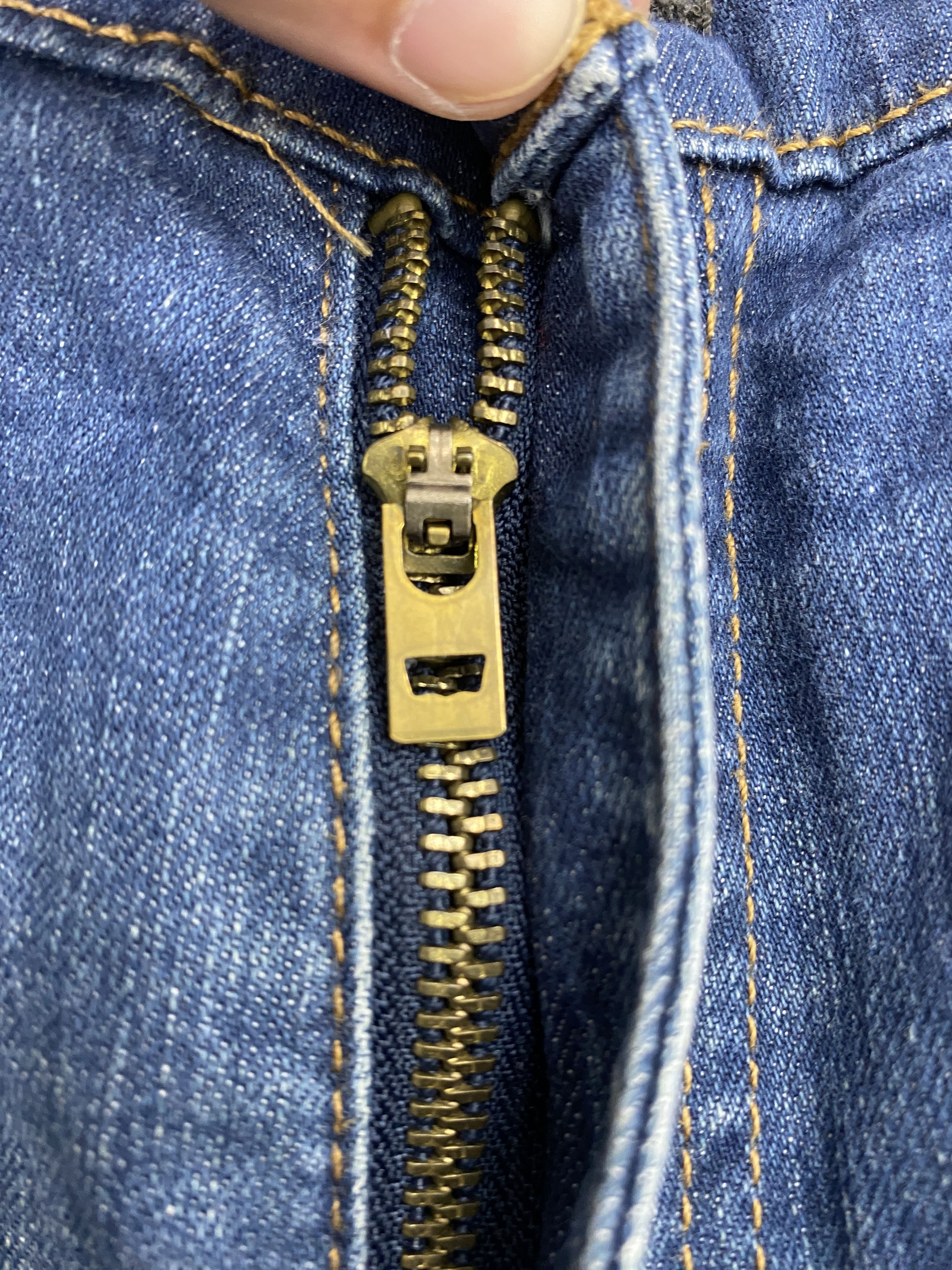 Levi's × Vintage Vintage Levis 541 Faded Blue Jeans Size US 31 - 14 Thumbnail