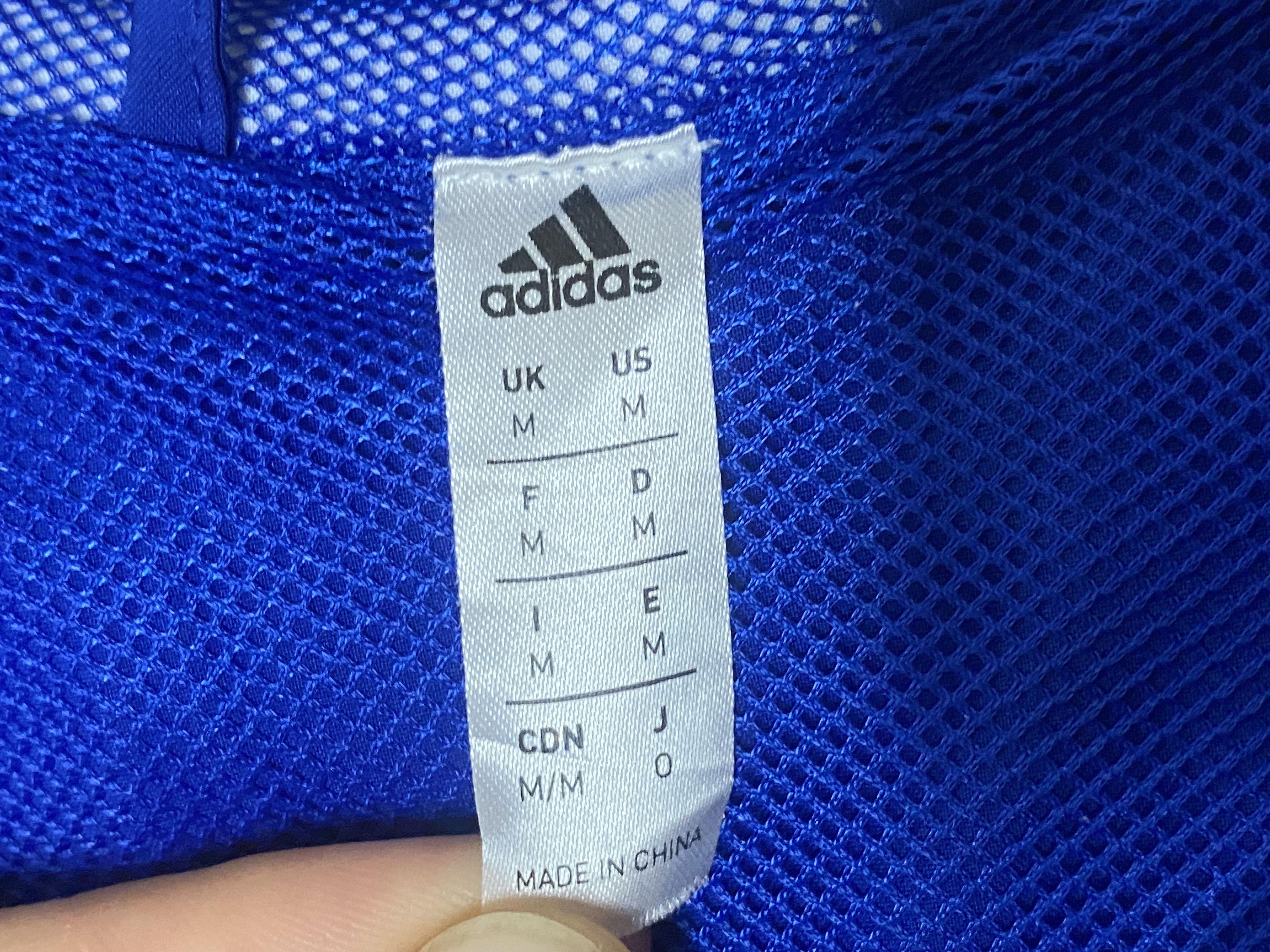 Adidas GRASSHOPPERS PLAYER ISSUE TRAINING FOOTBALL SOCCER JACKET Size US M / EU 48-50 / 2 - 5 Thumbnail