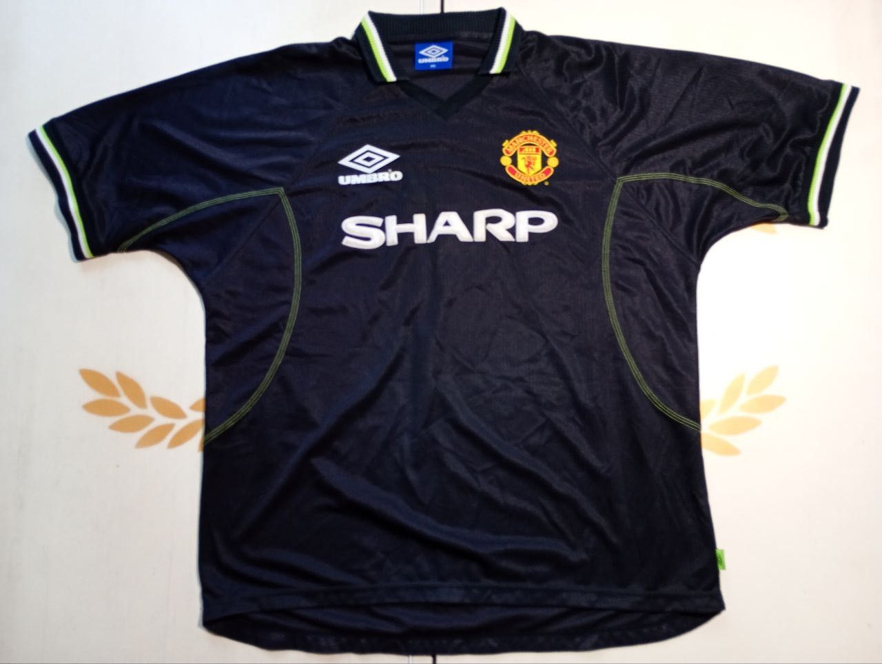 Umbro Umbro Manchester United Third Jersey 1998-1999 Size US XXL / EU 58 / 5 - 1 Thumbnail