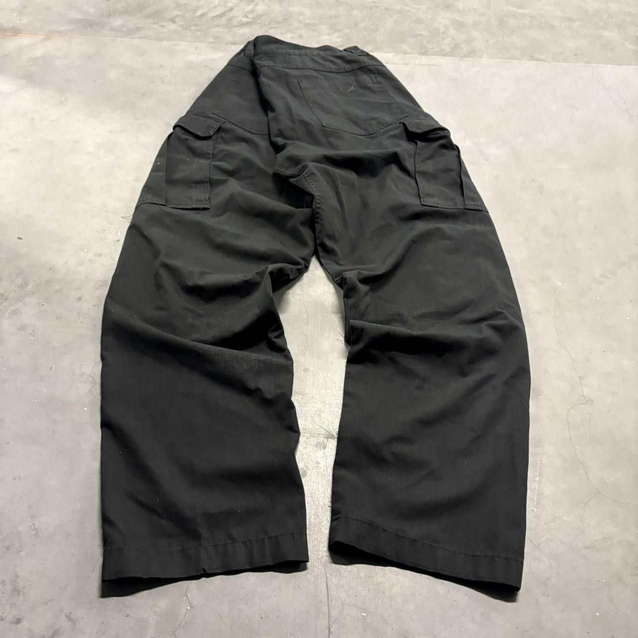 Japanese Brand × Vintage Crazy Vintage Y2K/2000s Baggy Grunge Black Cargo Pants! Size US 38 / EU 54 - 6 Thumbnail