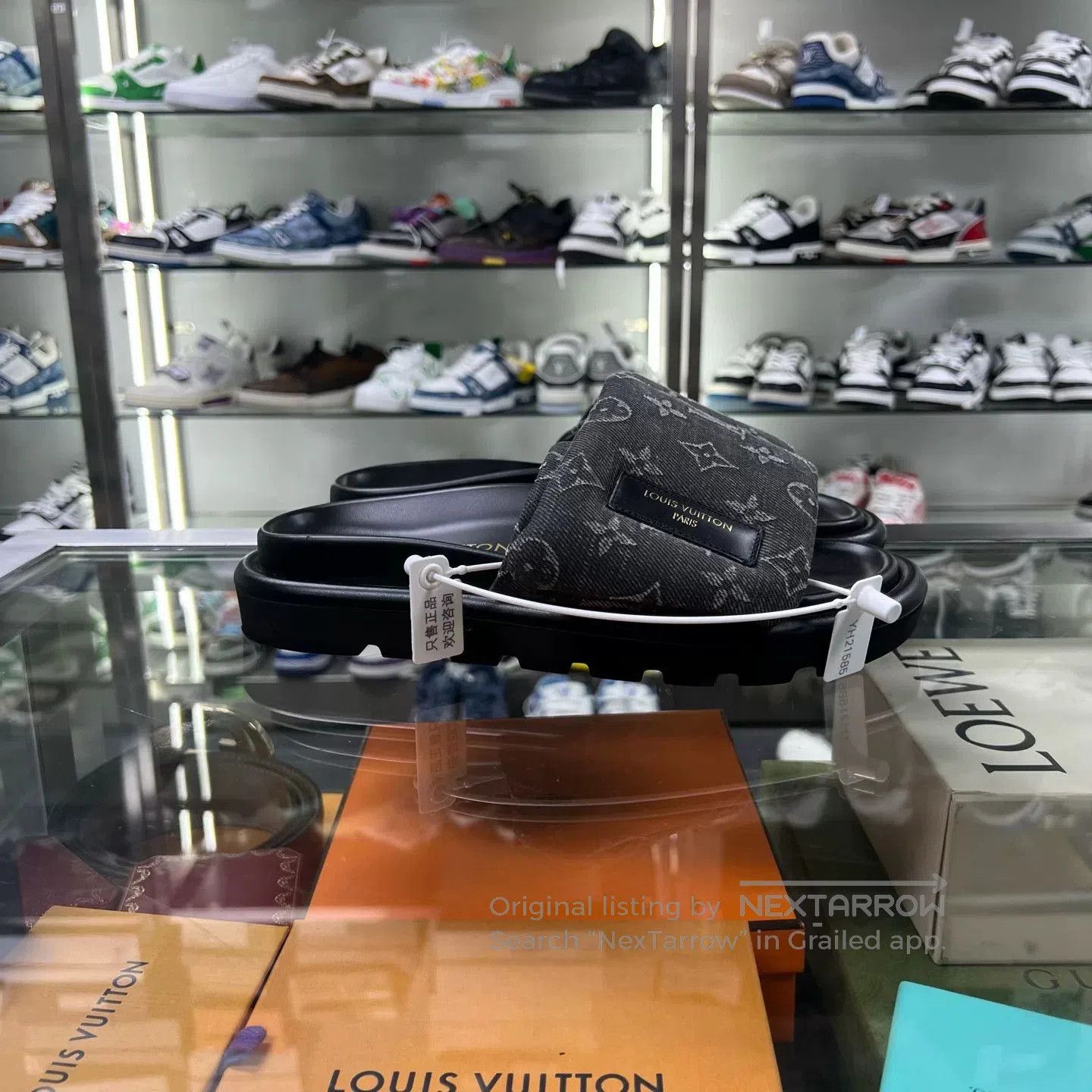 Louis Vuitton LV Comfort Vintage Monogram Slide Sandals. Size US 4 / IT 34 - 2 Thumbnail