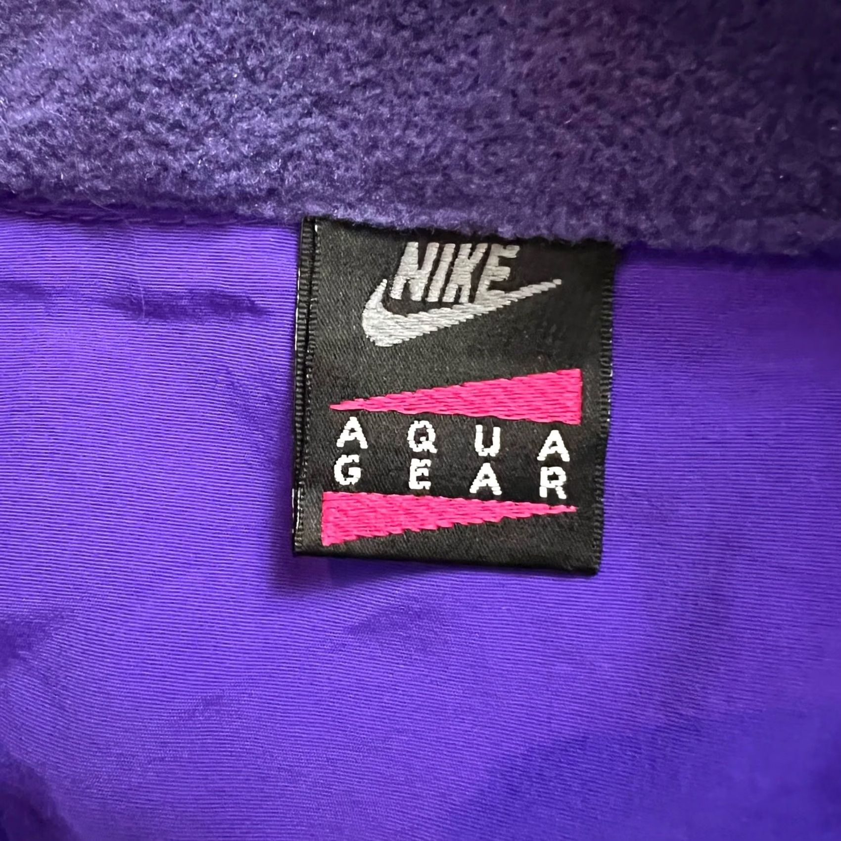 Nike VINTAGE Nike Aqua Gear Windbreaker Jacket Mens XL Pink Purple Nylon Zip Jacket Size US XL / EU 56 / 4 - 5 Thumbnail