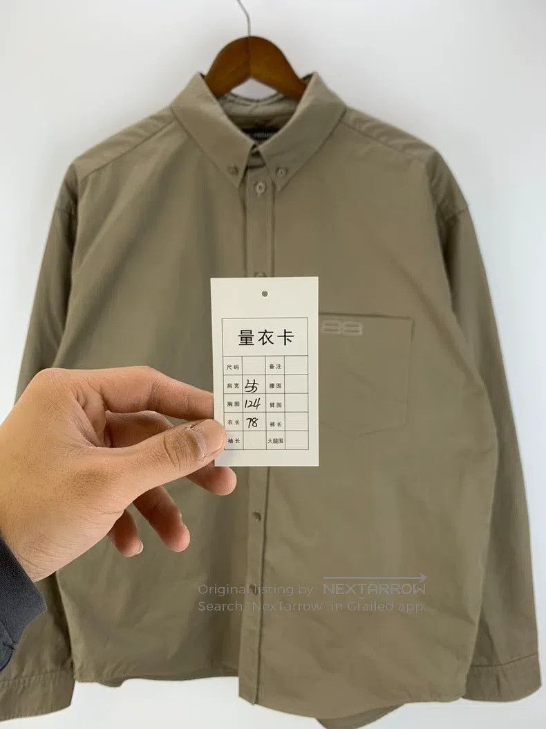 Balenciaga Balenciaga size 38 Solid Color Single Breasted Casual Long Size US M / EU 48-50 / 2 - 6 Thumbnail