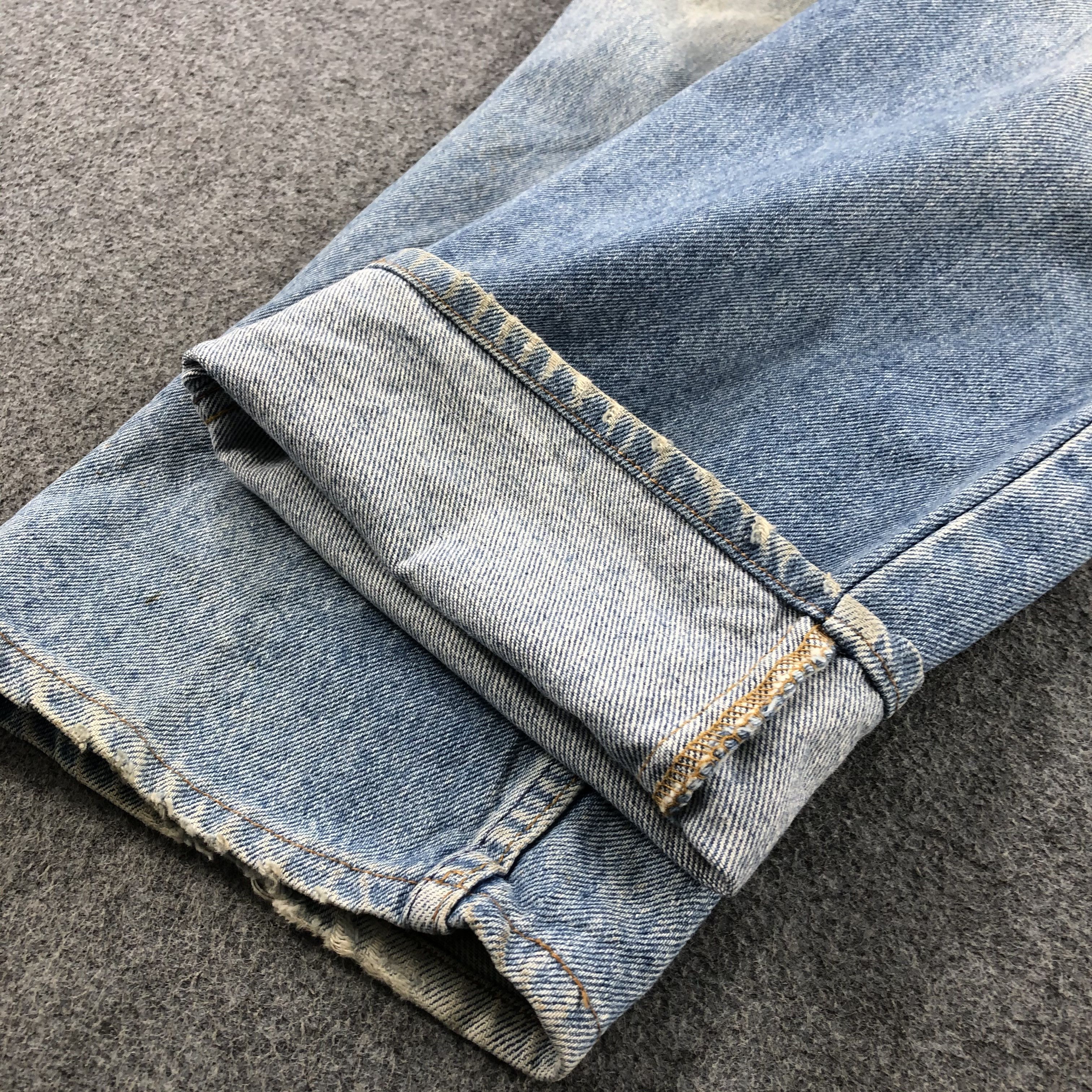 Levi's × Vintage Vintage 90s Light Wash Levis 510 Jeans-JM1925 Size US 34 / EU 50 - 7 Thumbnail