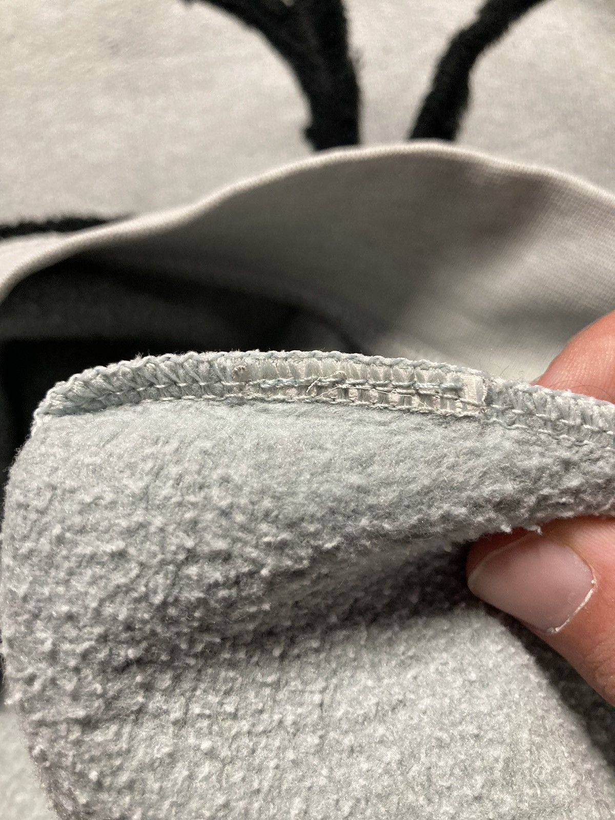 Nike × Vintage ⛩️Nike sweatshirt custom vintage y2k center logo spider web Size US L / EU 52-54 / 3 - 8 Thumbnail