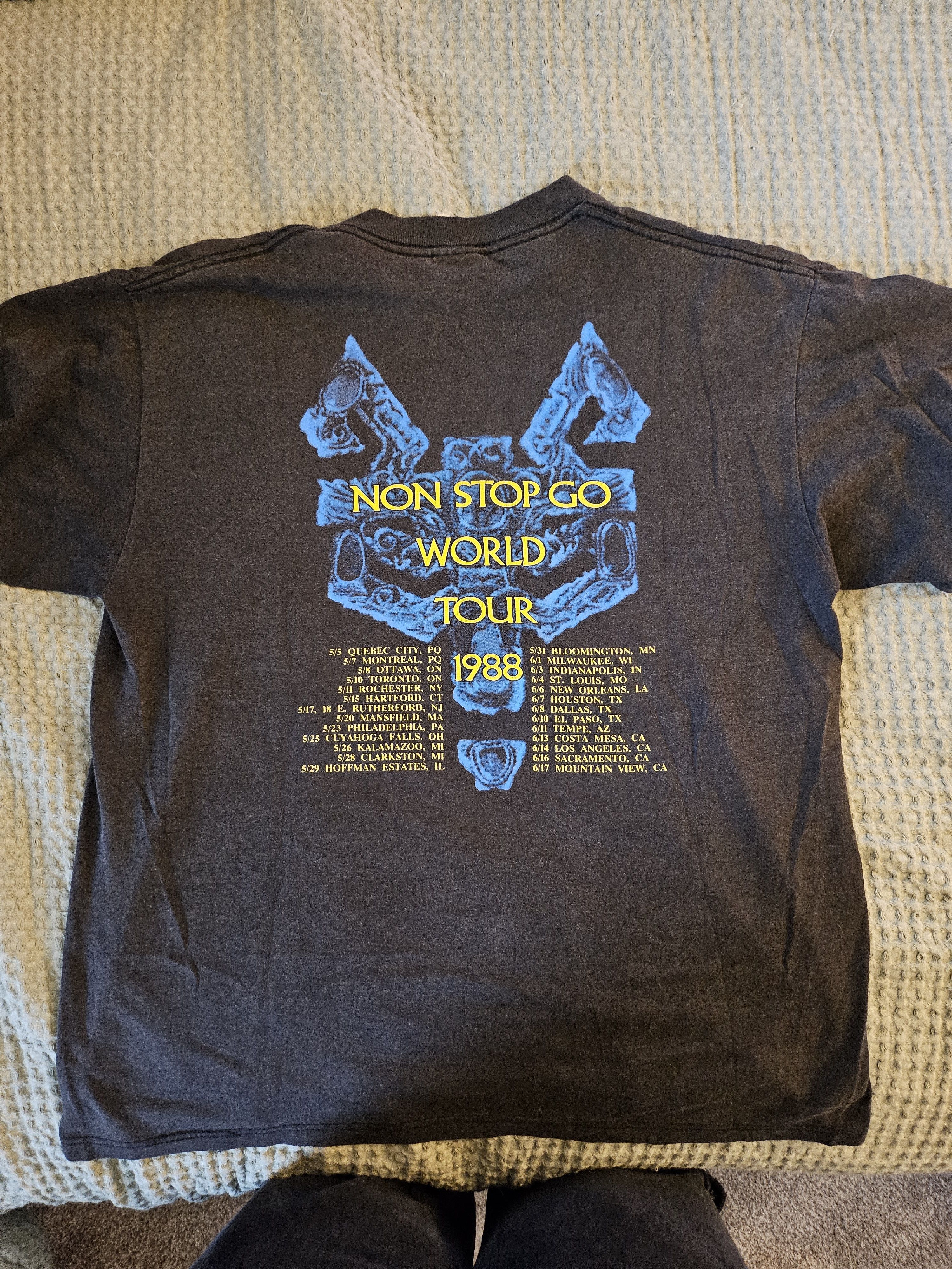 Band Tees 1988 Vintage Robert Plant Non Stop Go Tour Shirt Size US XL / EU 56 / 4 - 3 Thumbnail