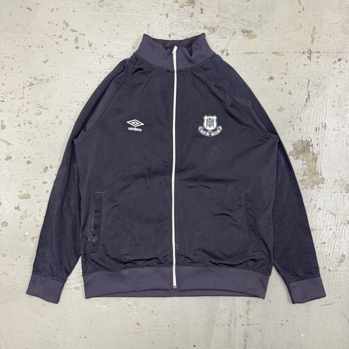 Umbro Vintage Umbro Football Jacket Size US L / EU 52-54 / 3 - 1 Thumbnail