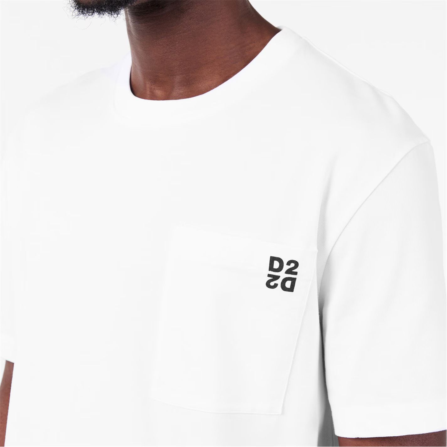 Dsquared2 o1g2r1mq0426 Soft Breathable T-Shirt in White Size US M / EU 48-50 / 2 - 4 Thumbnail