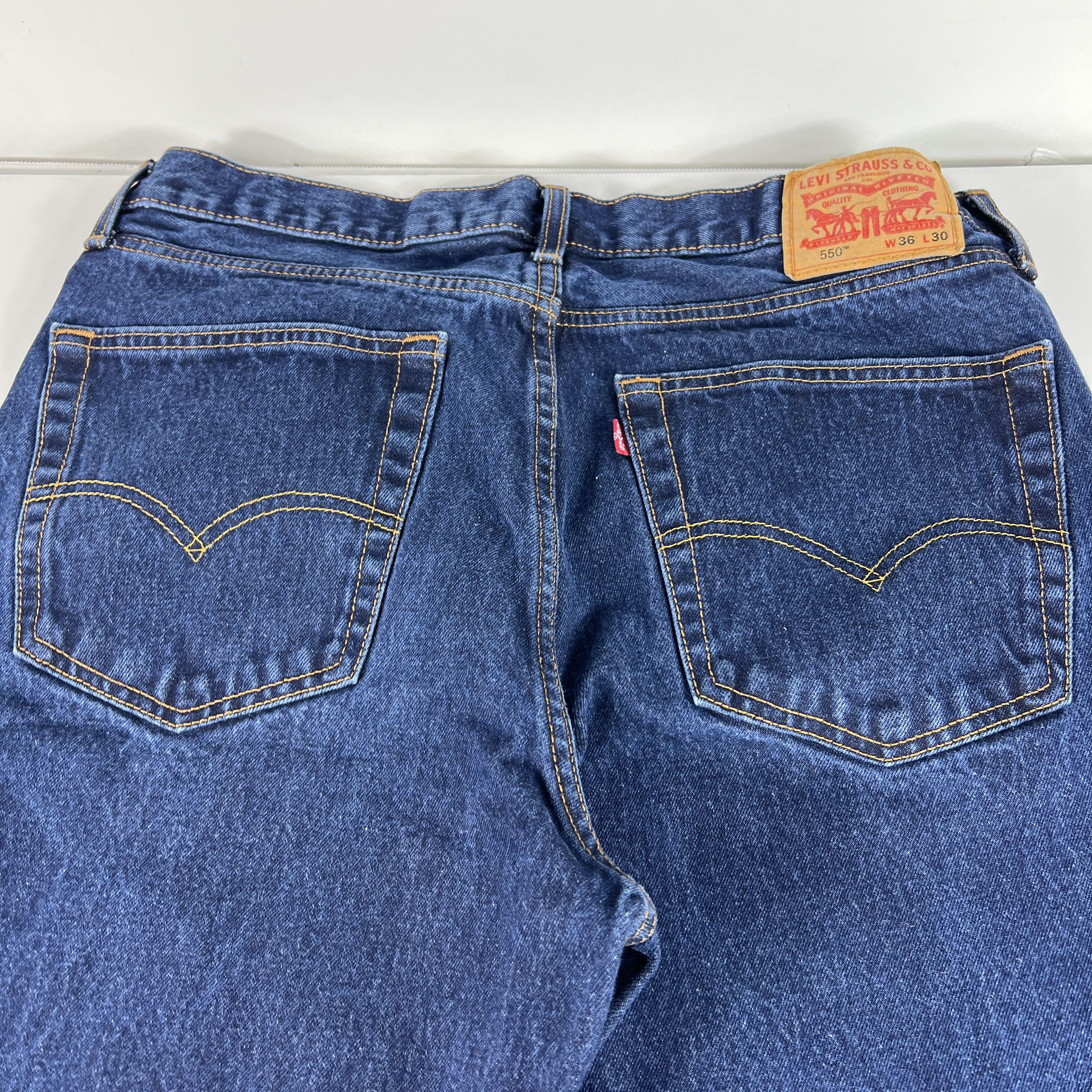 Levi's Levi's Jeans 550 Relaxed Fit Dark Blue Cotton Denim Size US 36 / EU 52 - 11 Thumbnail