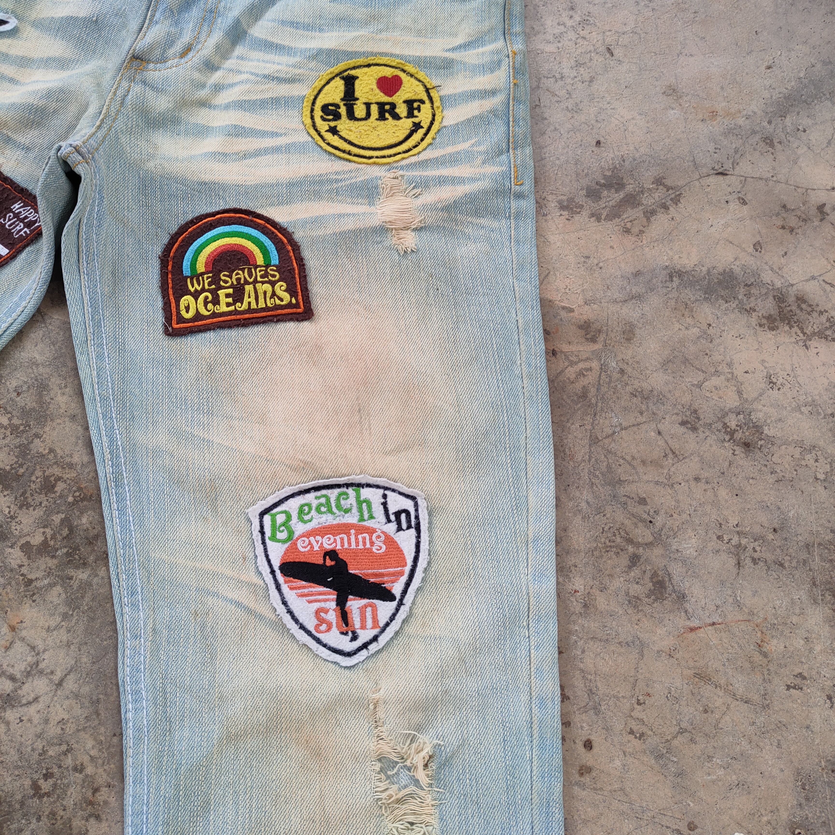 Japanese Brand VINTAGE CLONE DEVGRU PATCH RIPPED FADED JEANS PANTS Size US 33 - 6 Thumbnail