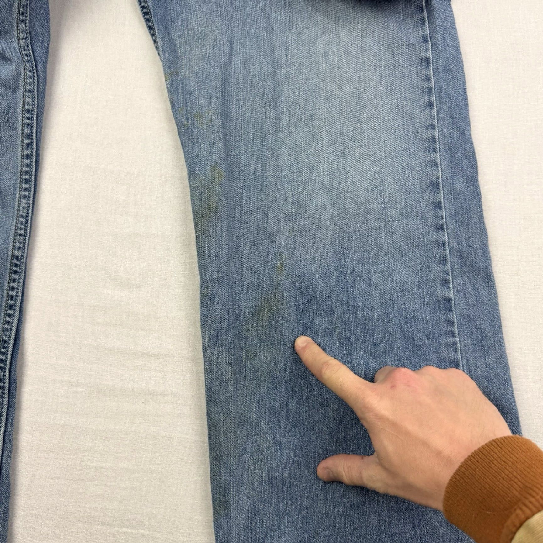Levi's VINTAGE Levi's Silvertab Jeans Baggy Button Fly Adult 38x32 Blue Grunge Y2K 90s Mens Baggy Wide-Leg Jeans Men's 38 Blue Grunge Y2K Size US 38 / EU 54 - 4 Thumbnail