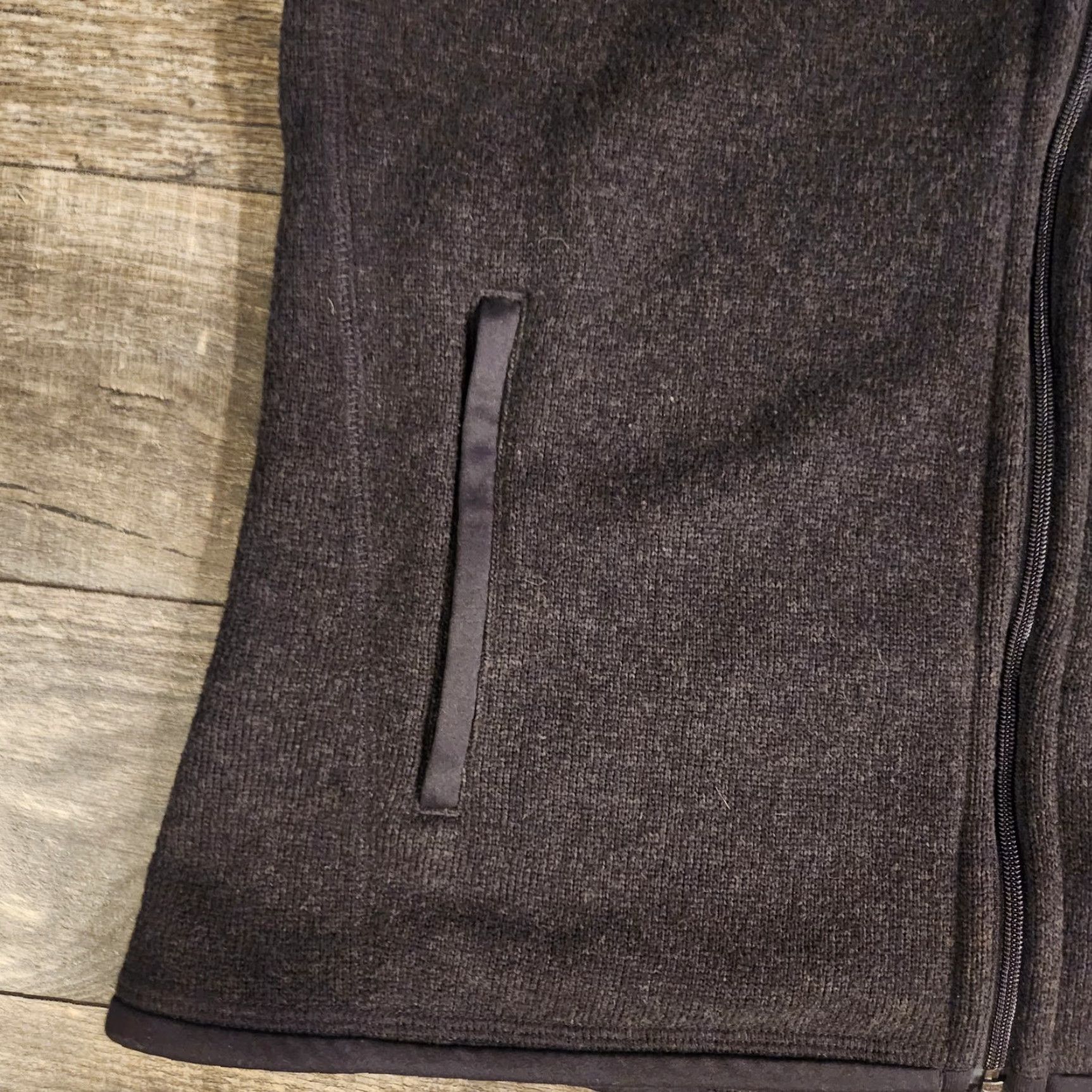 Patagonia Patagonia Better Sweater Vest Womens Medium Black Full Zip Outdoor Camp Vest, Fleece, Regular, Black, Womens, Medium Size M / US 6-8 / IT 42-44 - 4 Thumbnail