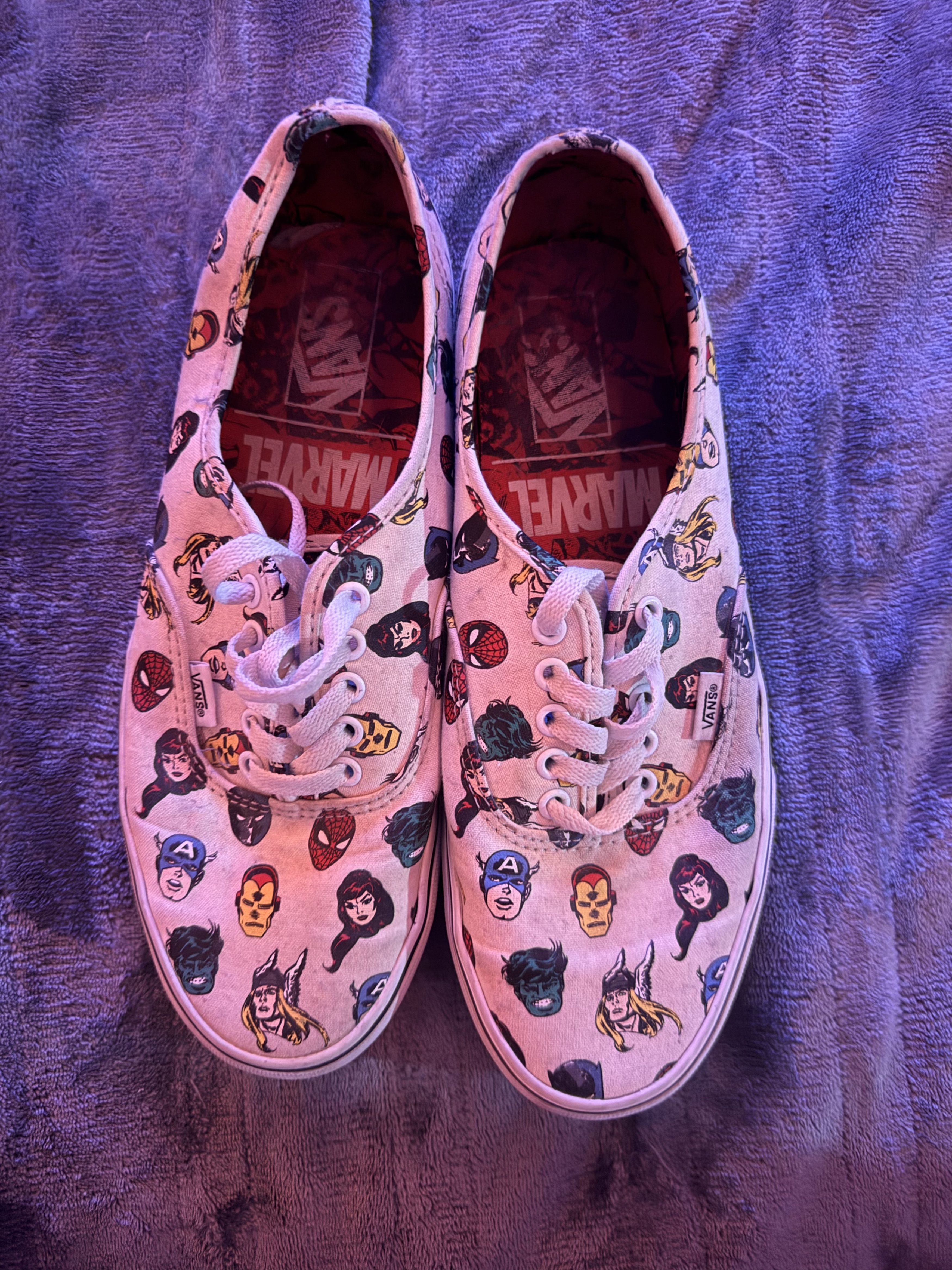 Vans Vans Authentic Marvel Heads Size US 10 / EU 43 - 1 Thumbnail