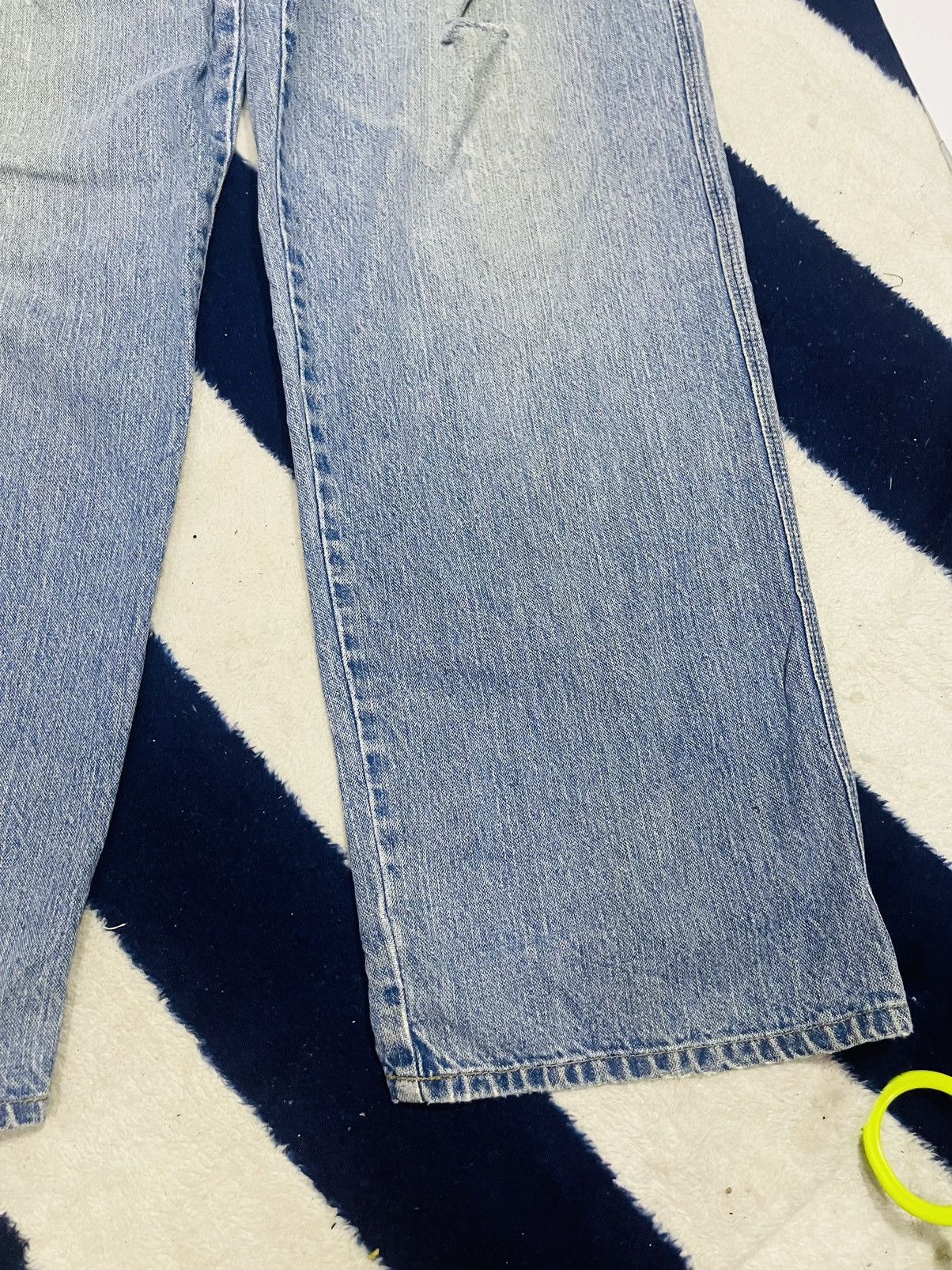 Jean Union Bay Distressed Jeans (16) Size US 35 - 13 Thumbnail