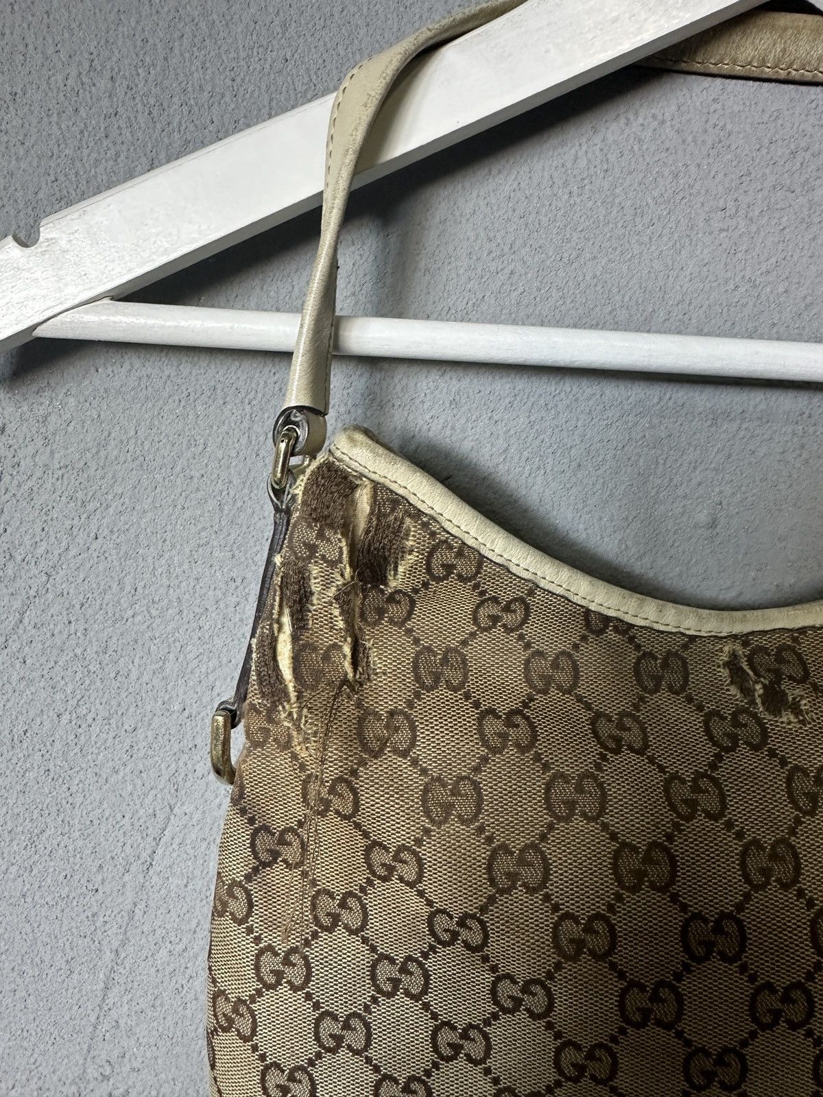 Gucci × Vintage Gucci Britt Shoulder Bag Distressed Size ONE SIZE - 4 Thumbnail