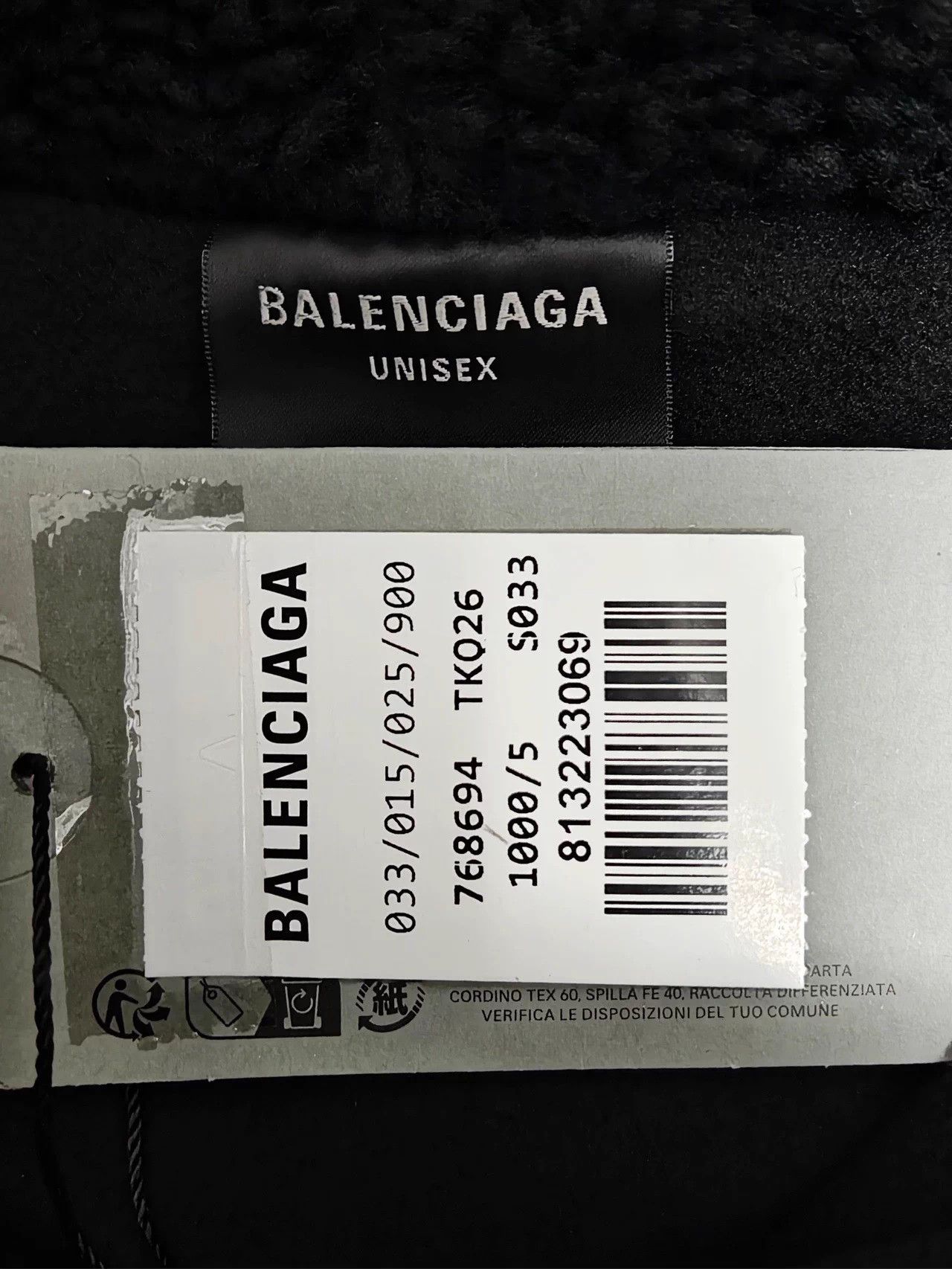 Balenciaga Balenciaga 23FW Armband Teddy Lamb Zip Hood Size 5 Size US XXL / EU 58 / 5 - 4 Thumbnail