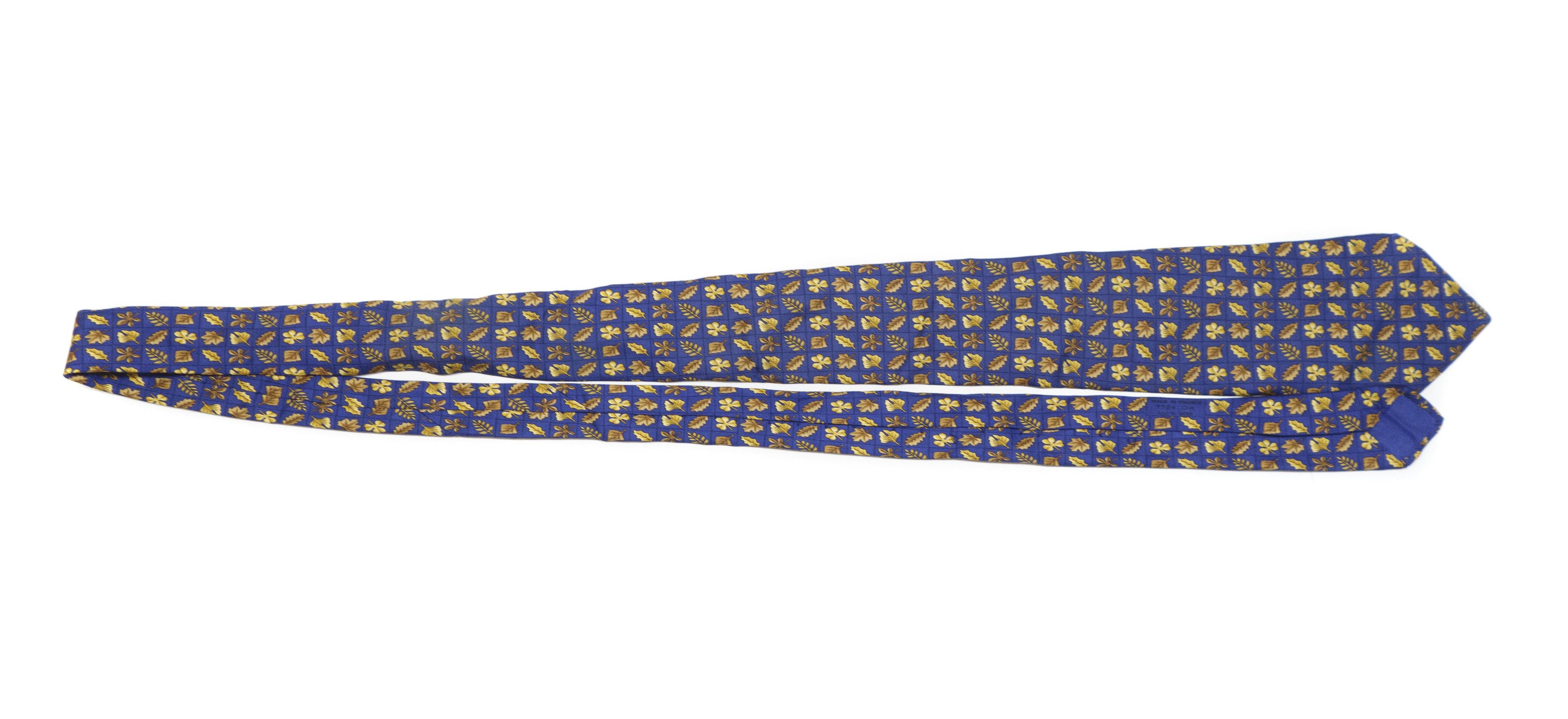 Hermes 90S Leaves Monogram Silk Tie Vintage Size ONE SIZE - 2 Thumbnail