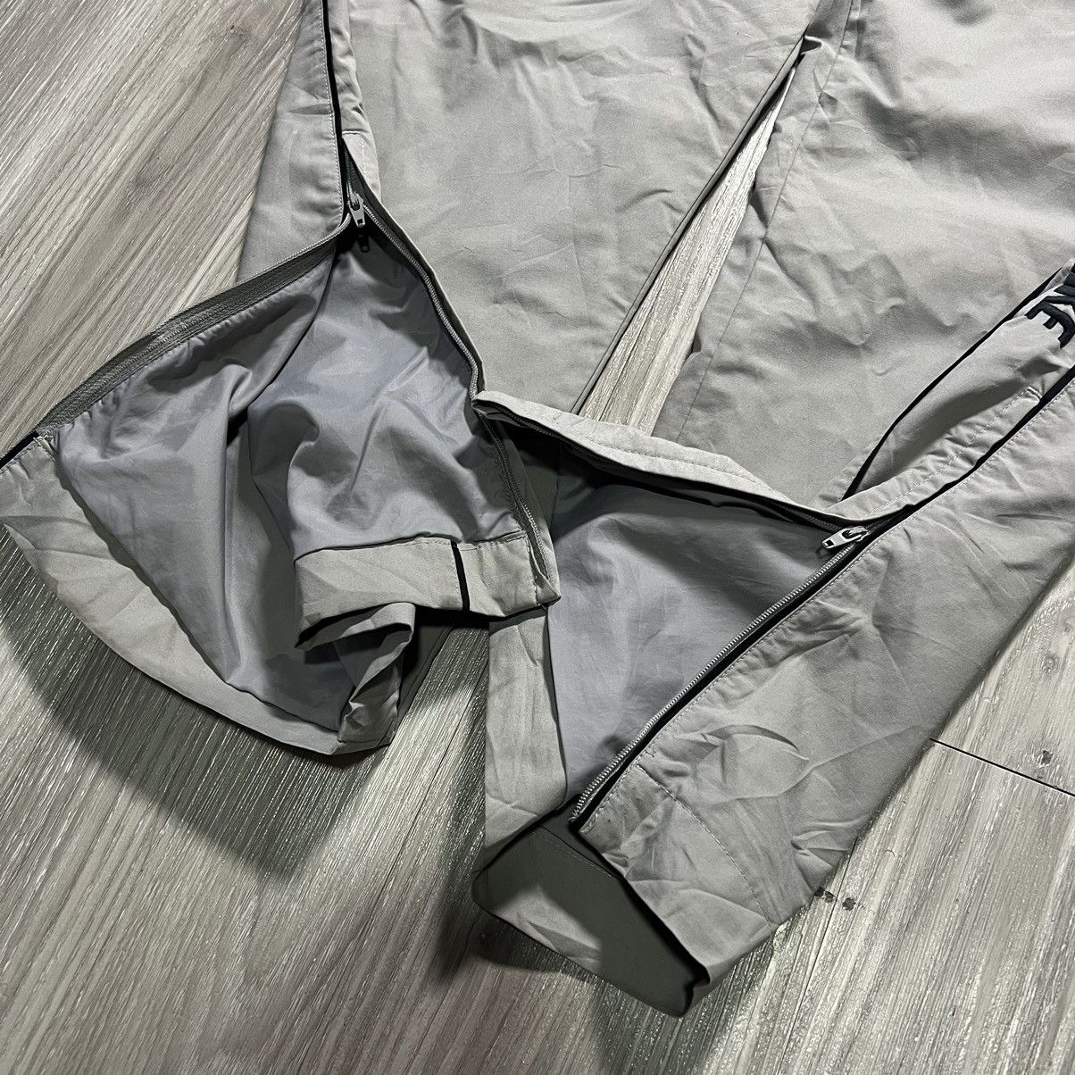 Nike Vintage Nike Y2K Track Zipper Pants Size US 36 / EU 52 - 5 Thumbnail