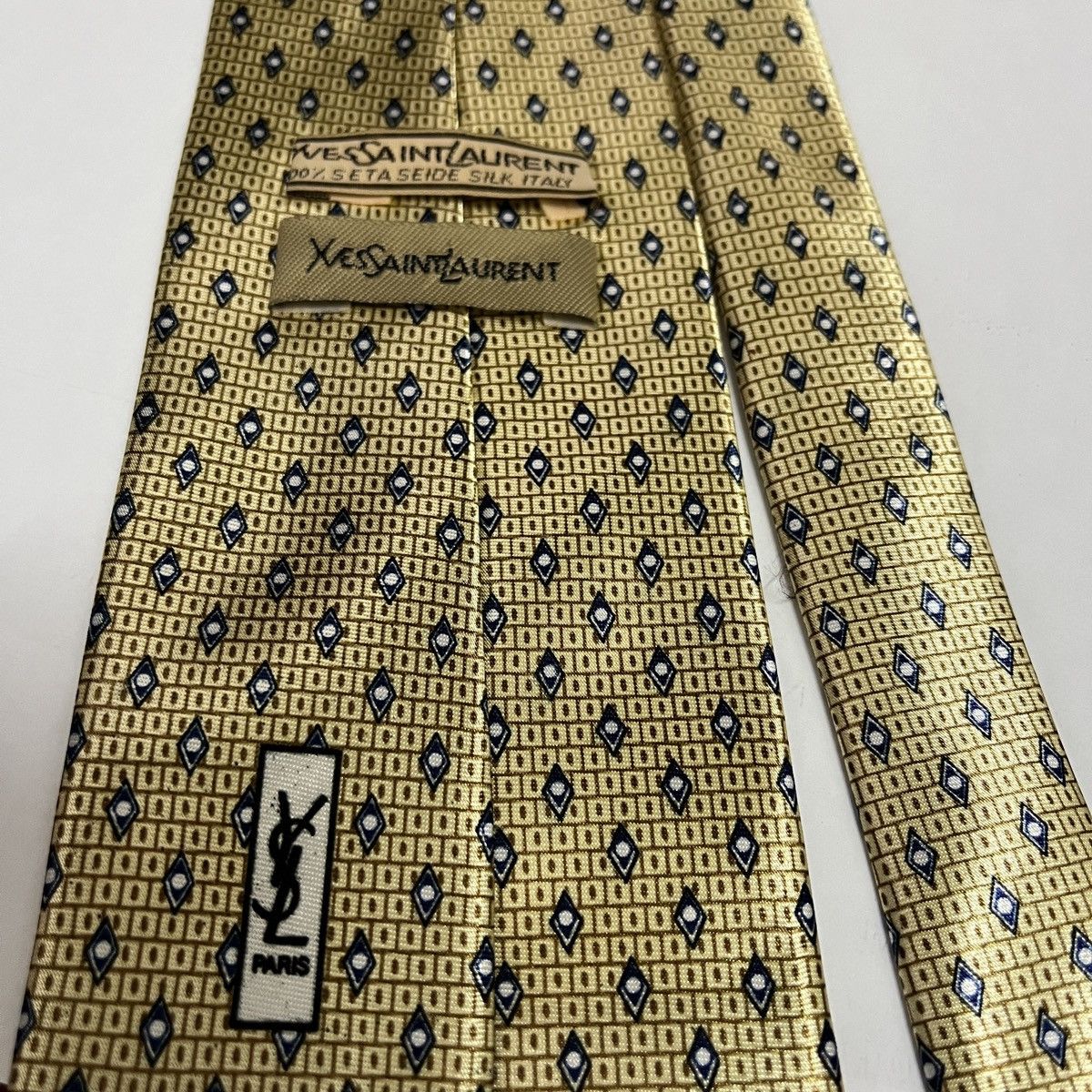 Yves Saint Laurent Vintage Yves Saint Laurent Diamond Pattern Silk Tie Size ONE SIZE - 3 Thumbnail