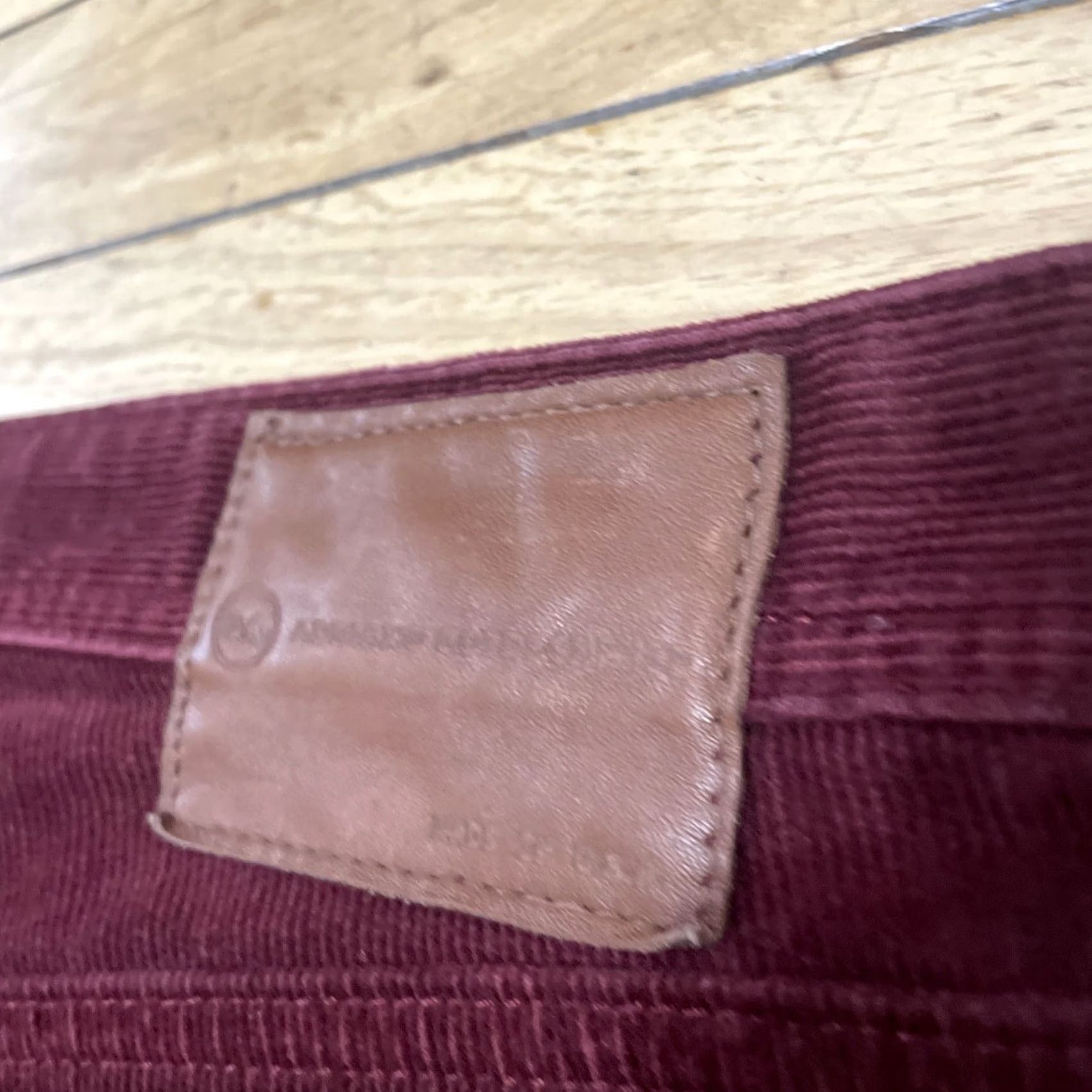 Vintage ADRIANO GOLDSCHMIED Corduroy Pants Men 30x35 The Matchbox Slim Straight Maroon Red Slim Chino 5-Pocket USA City Preppy Men Size US 30 / EU 46 - 4 Thumbnail