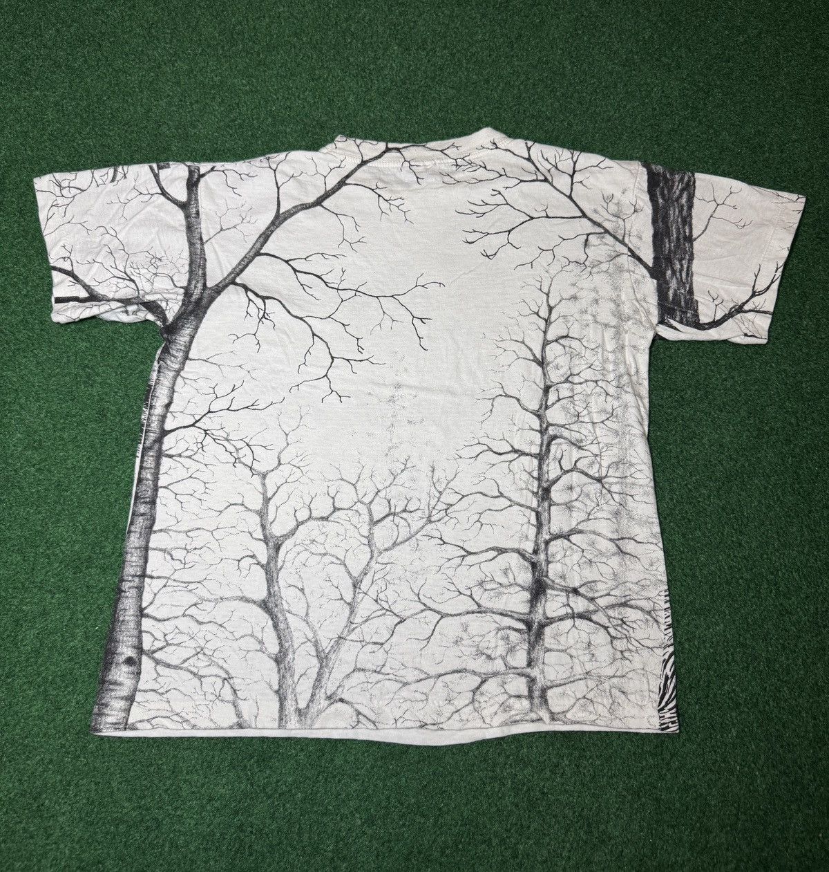 Other Vintage 90s Wolf All Over Animal Nature Print Aop T Shirt Size S / US 4 / IT 40 - 4 Thumbnail