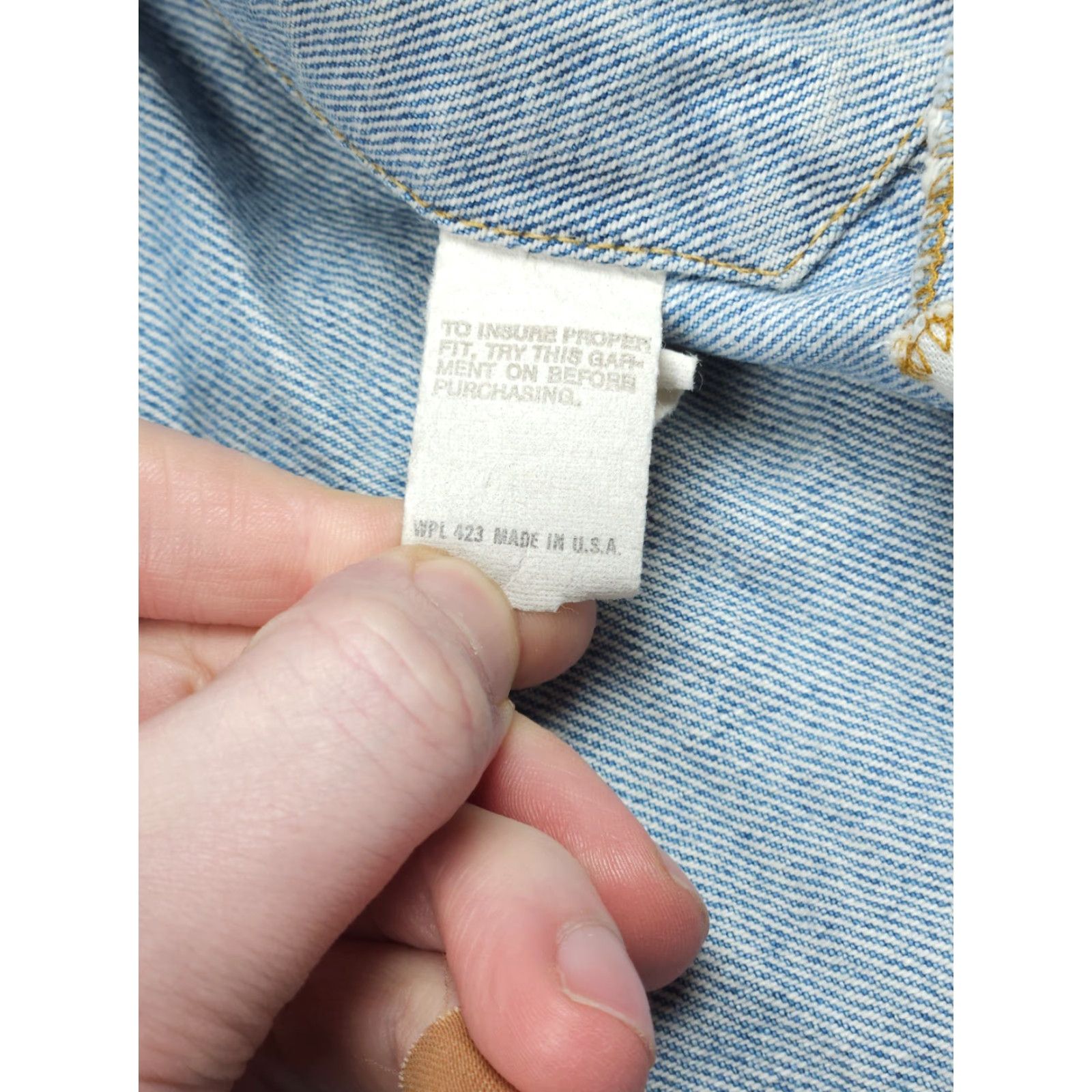 Levi's VINTAGE Levi's Trucker Jacket Denim Blue 40R Men Regular Chest 39" Slim Washed Cotton Lining Button Front Casual Size US 40 / EU 56 - 7 Thumbnail