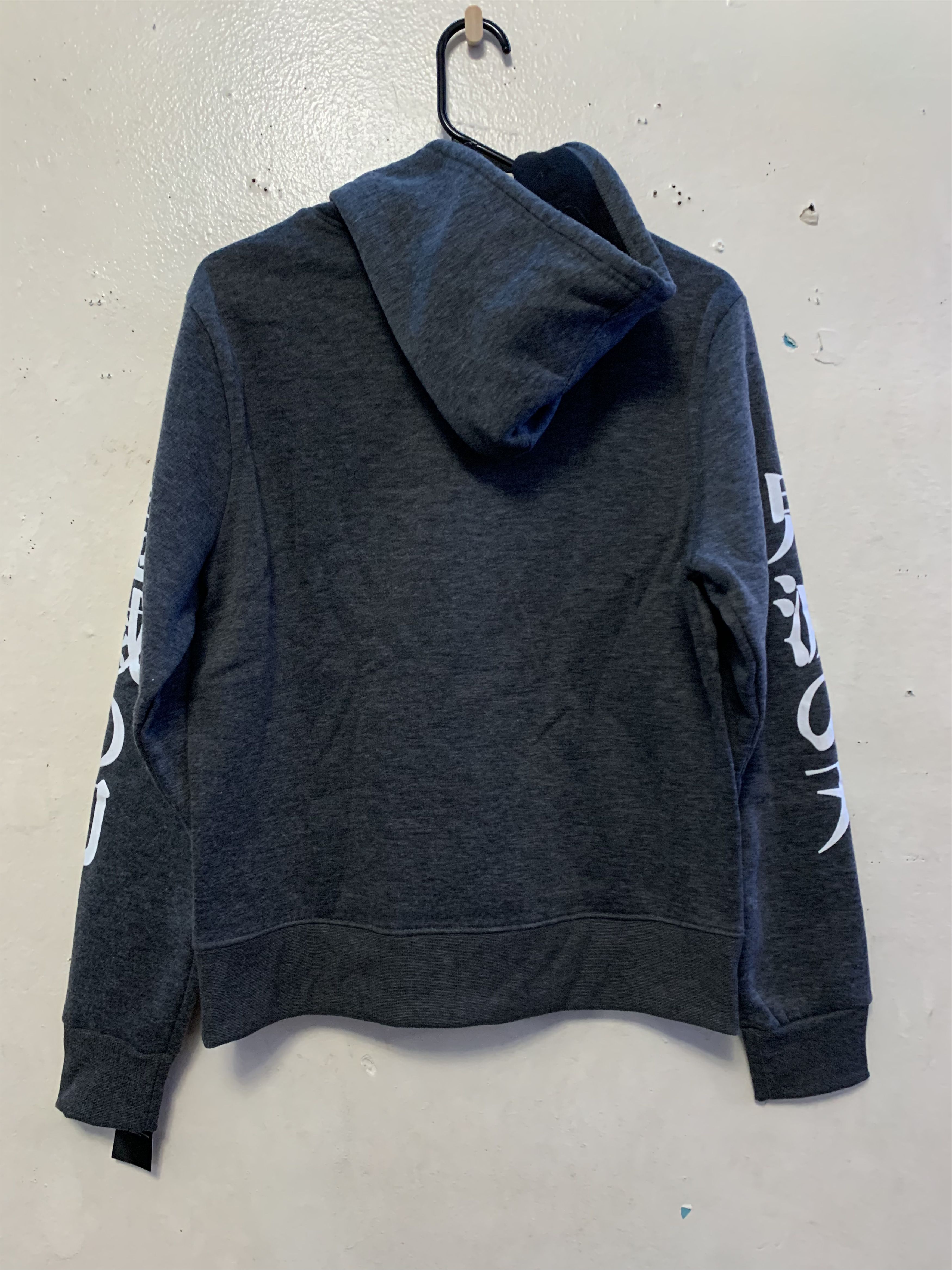 Anime DEMON SLAYER Hoodie ⊛ GRAY/WHITE ⊛ Brand New Size US M / EU 48-50 / 2 - 3 Thumbnail