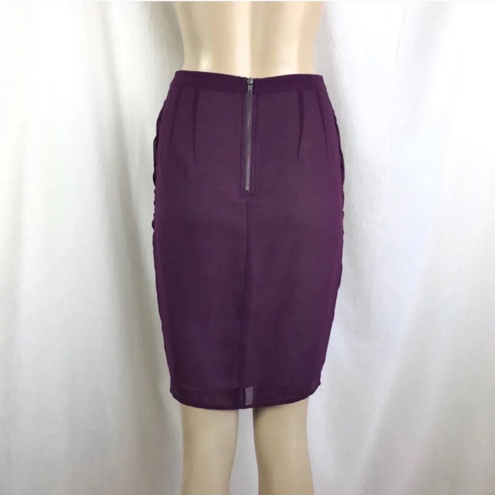 Urban Outfitters Silence + Noise Purple Chiffon Knee Skirt Urban Outfitters 0 Size 27" / US 4 / IT 40 - 5 Thumbnail
