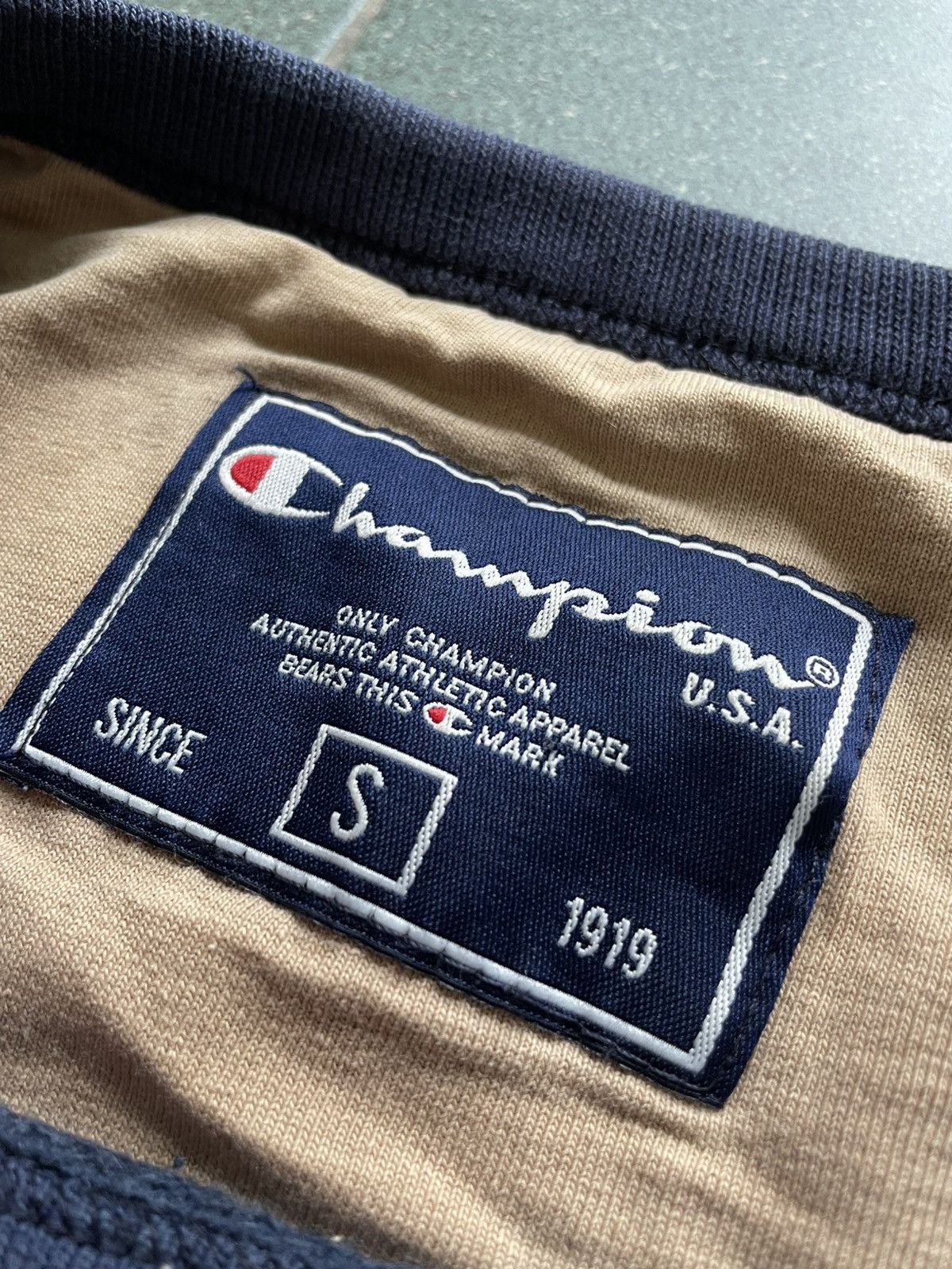Champion Champion Vintage Sweater Size US S / EU 44-46 / 1 - 4 Thumbnail