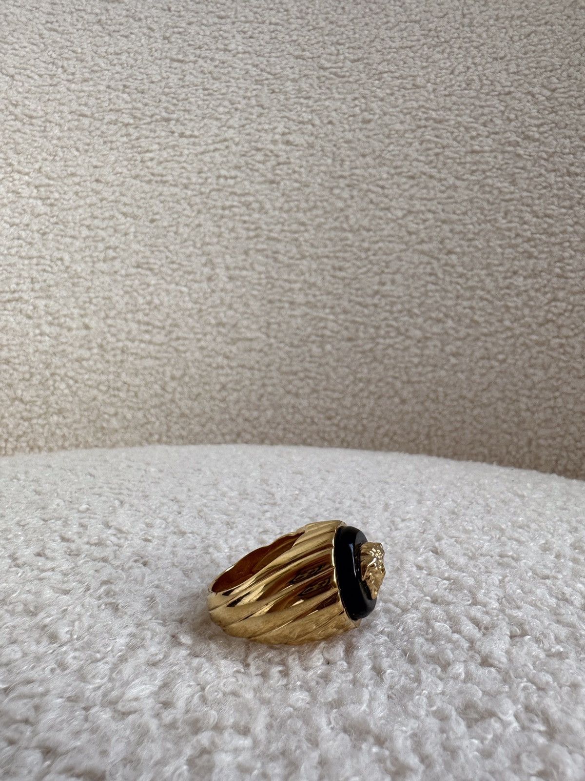 Jewelry Versace Medusa ring signet ring gold luxury Size ONE SIZE - 10 Thumbnail