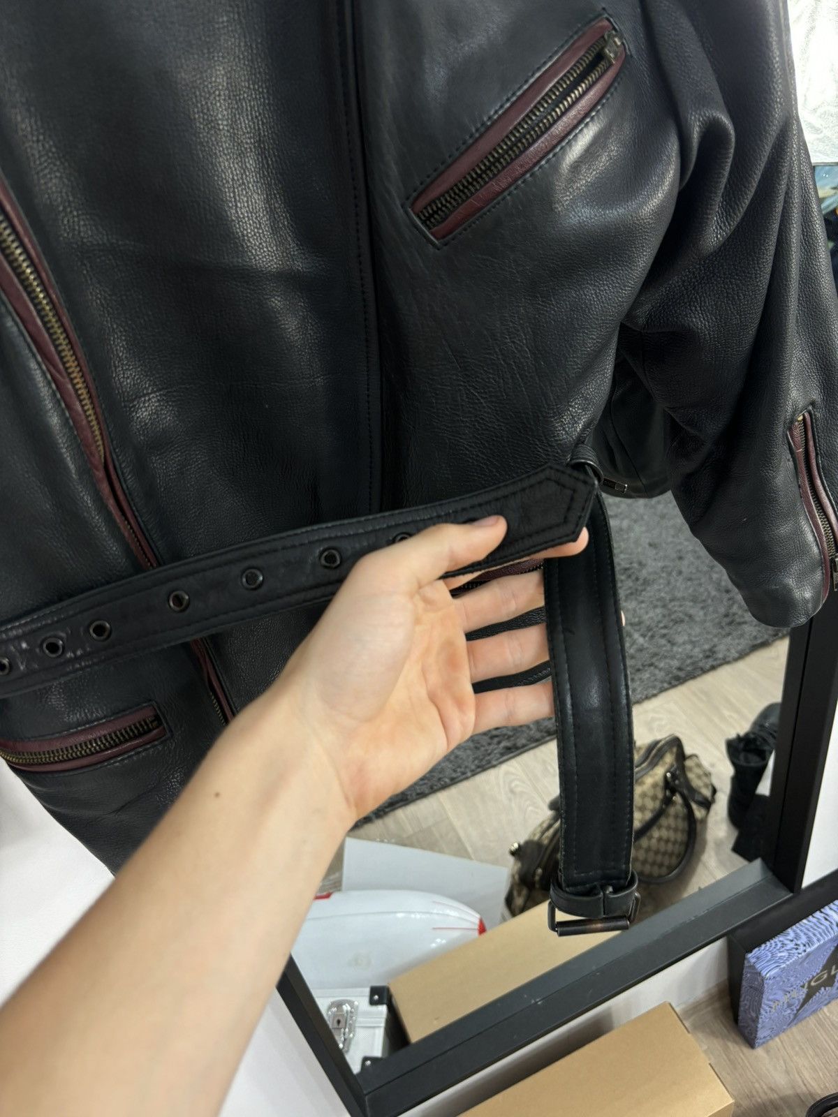 Genuine Leather × Japanese Brand 2000s Vintage Japanese Cropped Real Leather Bomber Jacket Size US M / EU 48-50 / 2 - 8 Thumbnail