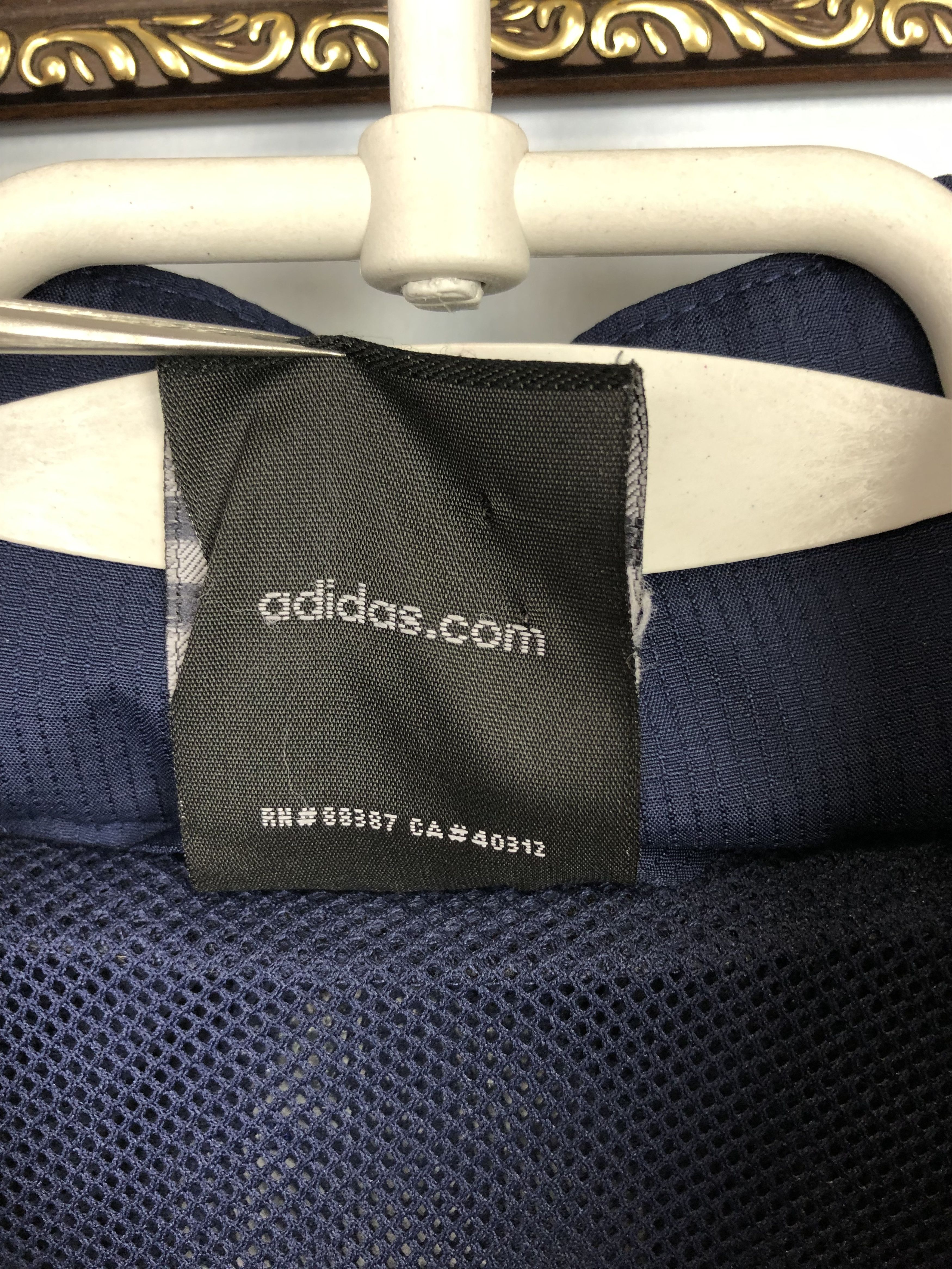 Adidas Vintage Adidas Chelsea Hooded Jacket Soccer Windbreaker Size US XL / EU 56 / 4 - 9 Thumbnail
