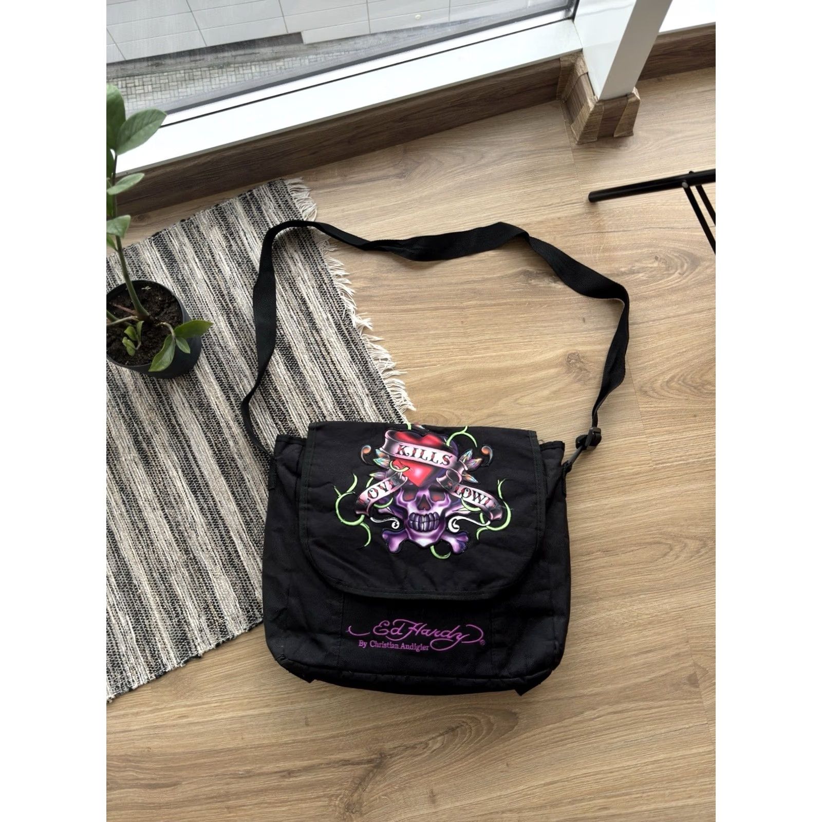 Ed Hardy VINTAGE Ed Hardy By Christian Audigier Crossbody Bag Shoulder Sling Bag Mens Black 14in 12in Medium 90s Army Retro Streetwear Japanese Brand Size ONE SIZE - 2 Thumbnail