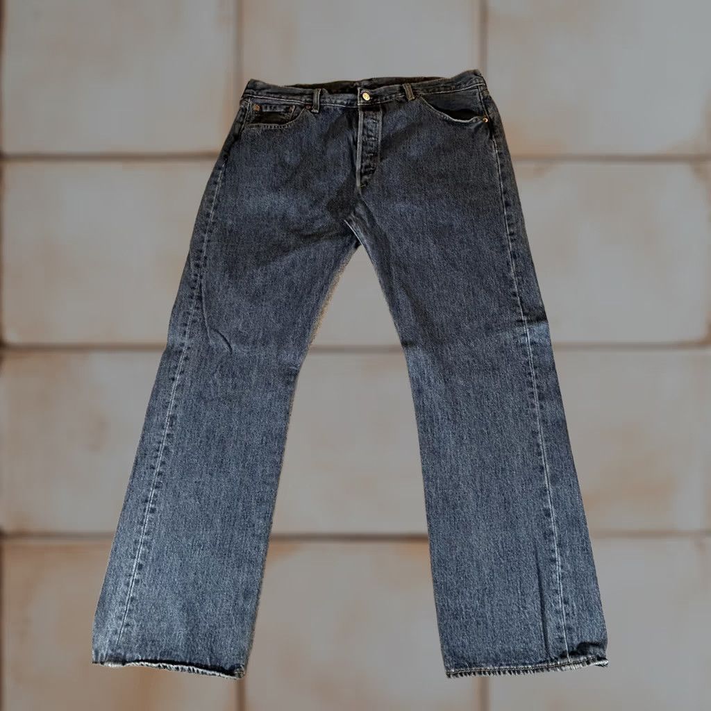 Levi's Levi's 501 Jeans Men 38x32 Straight Button Fly Medium Blue Denim Cotton Regular Fit Straight Leg Mens Pants Size US 38 / EU 54 - 1 Thumbnail