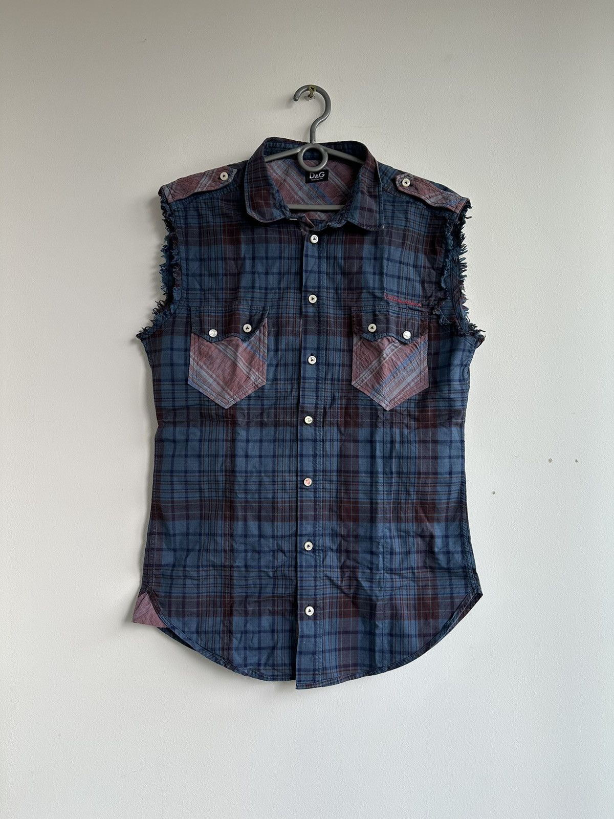 Dolce & Gabbana VTG Dolce & Gabbana Sleeveless Western Plaid Shirt Size 48 Size US M / EU 48-50 / 2 - 1 Thumbnail