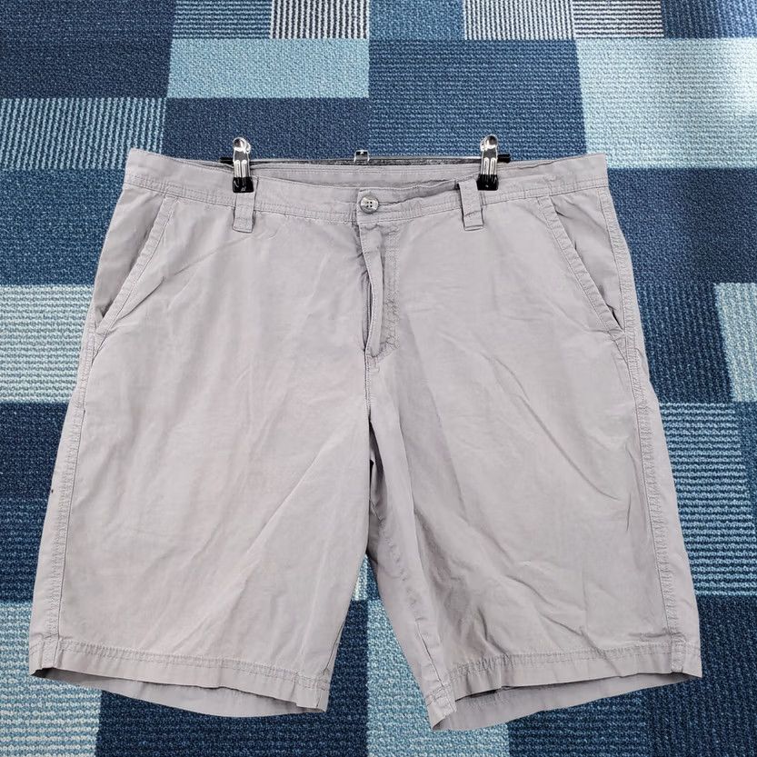 Vintage Columbia Shorts Men 38 Gray Washed Out Chino Mid-Rise 10" Fishing Casual Outdoor Size US 38 / EU 54 - 1 Thumbnail