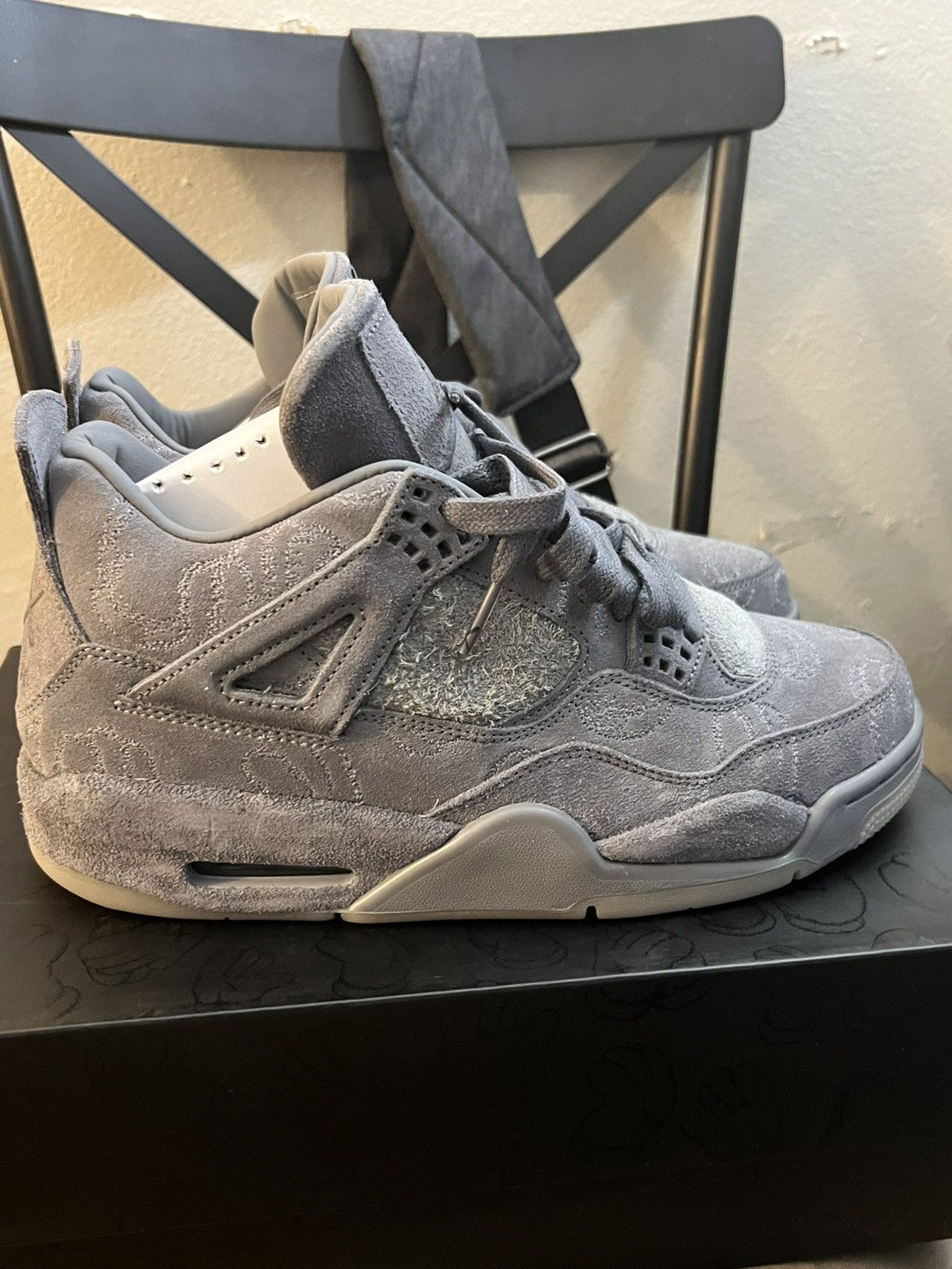 Jordan Brand × Kaws Air Jordan 4 retro KAWS Size US 8 / EU 41 - 5 Thumbnail