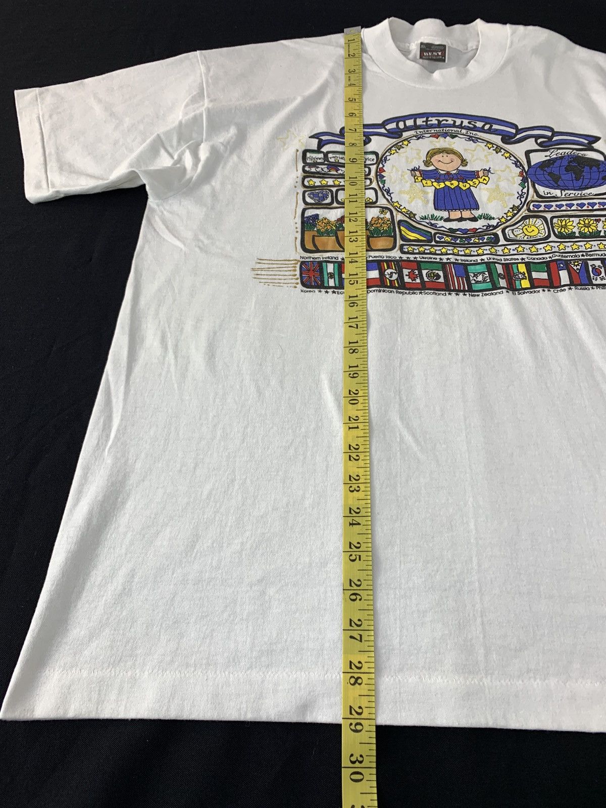 Vintage 90s Altruso International NGO All National Flag Printed Tee Size US XL / EU 56 / 4 - 9 Thumbnail