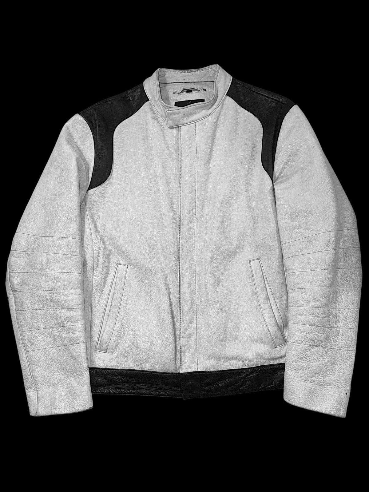 Other Vintage leather jacket vera pelle biker jacket white black Size US L / EU 52-54 / 3 - 1 Thumbnail