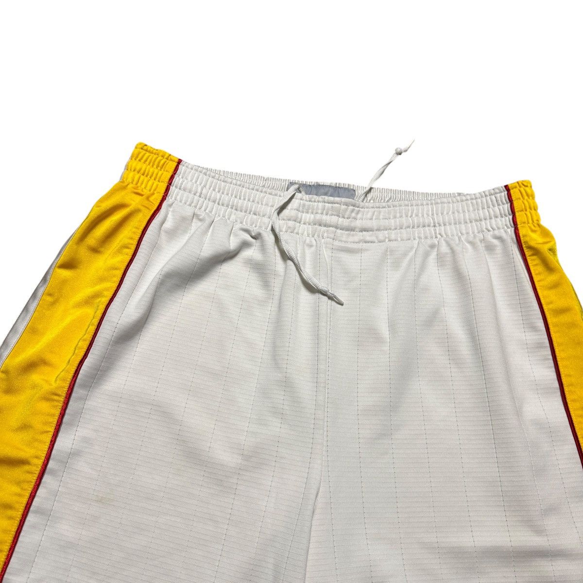 Nike × Vintage Vintage Y2K Nike Basketball Elongated Shorts Size US 36 / EU 52 - 5 Thumbnail