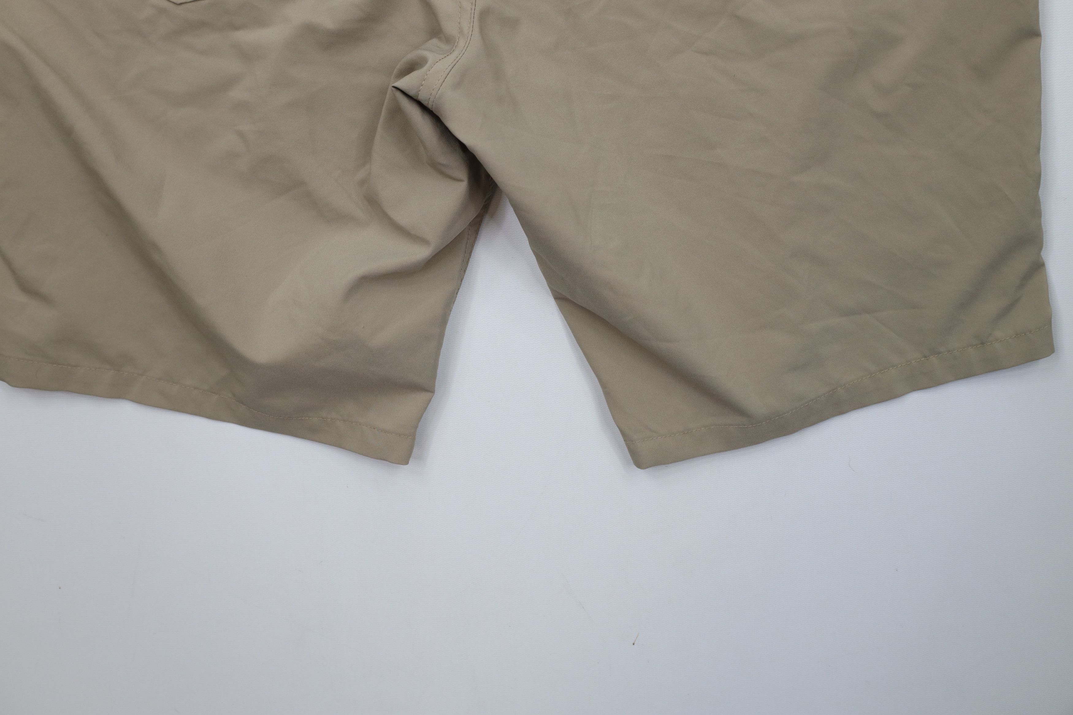 Oakley × Vintage Vintage Y2K Oakley O Logo Tech Golfing Chino Shorts Beige Size US 34 / EU 50 - 14 Thumbnail