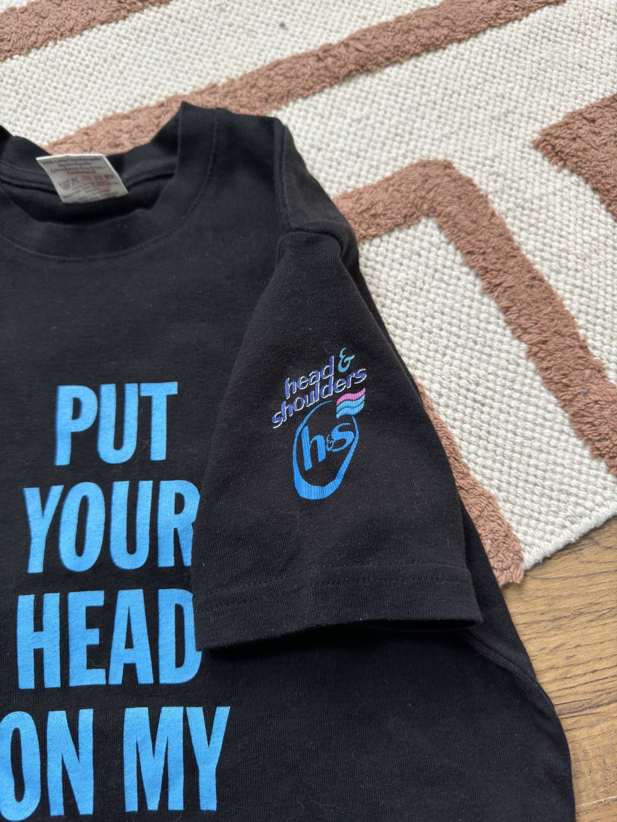Band Tees PUT YOUR HEAD ON MY SHOULDER PAUL ANKA HANES TEE Size XL / US 12-14 / IT 48-50 - 4 Thumbnail