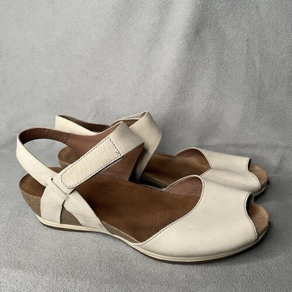 Dansko Dansko Vera Ankle Strap Wedge Sandals Women Size 40/US10 Size US 10 / IT 40 - 10 Thumbnail