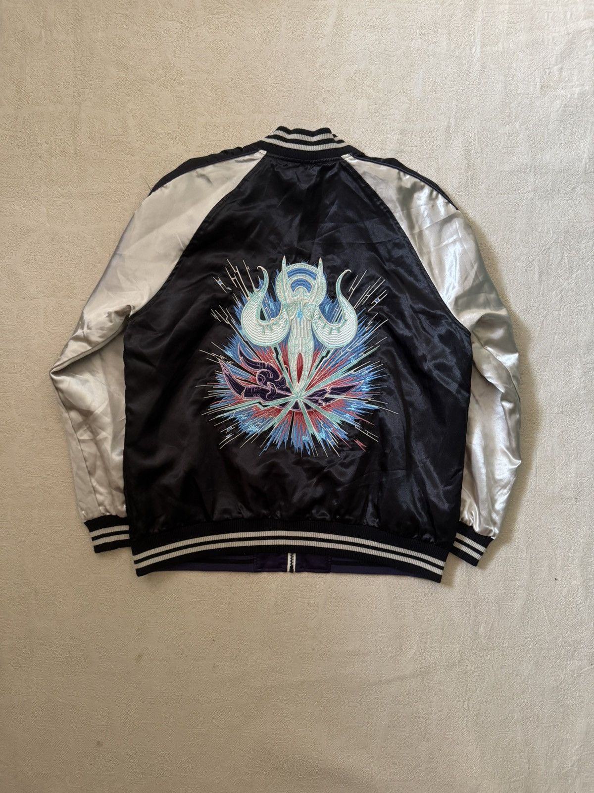 Other Rare Final Fantasy XIV Hydaelyn & Zodiark Reversible Sukajan Size US M / EU 48-50 / 2 - 6 Thumbnail
