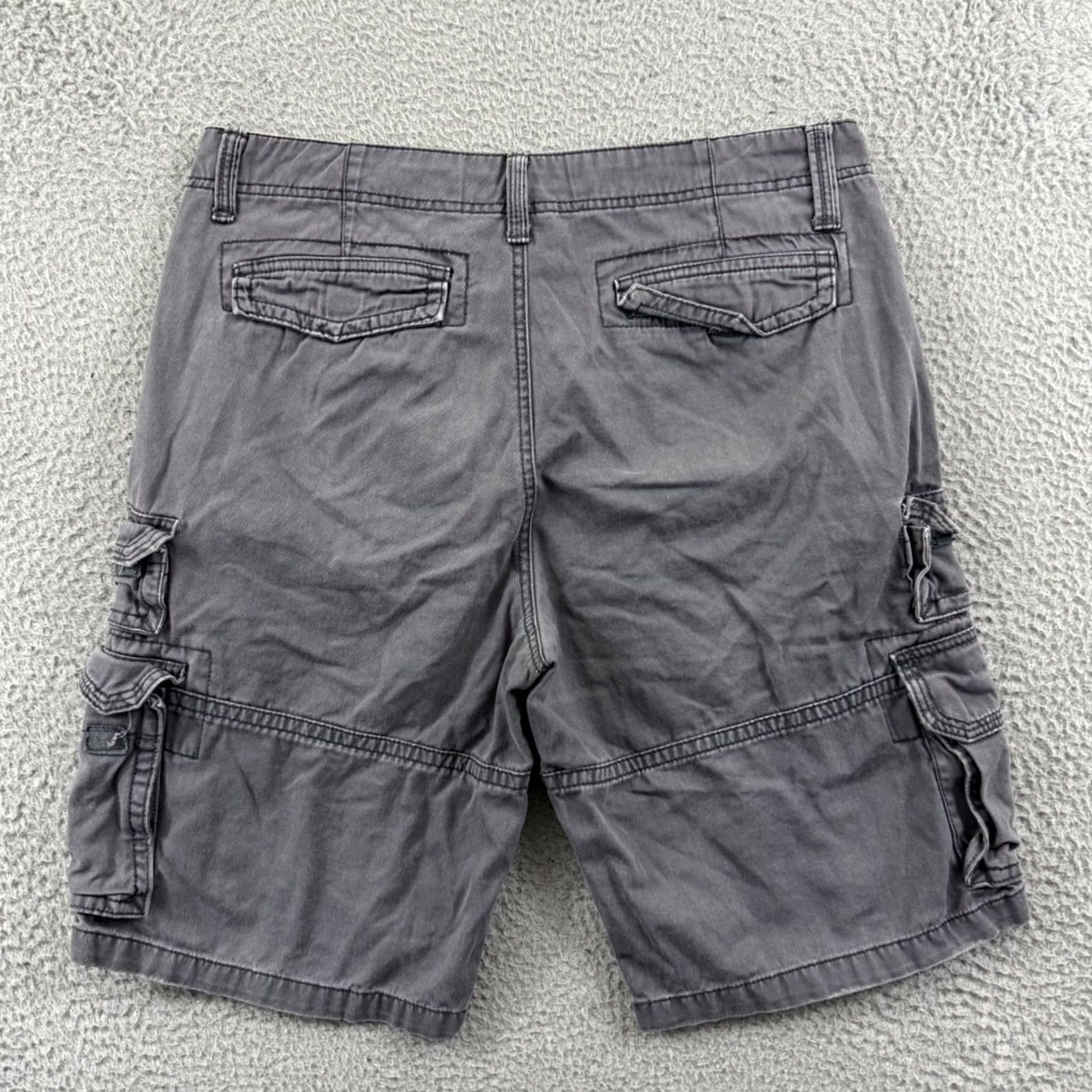 Vintage VINTAGE Plugg Cargo Shorts Mens 32 Gray Baggy 11" Inseam Zipper Pockets 90s Grunge Skater Outdoor Casual Workwear Size US 32 / EU 48 - 7 Thumbnail
